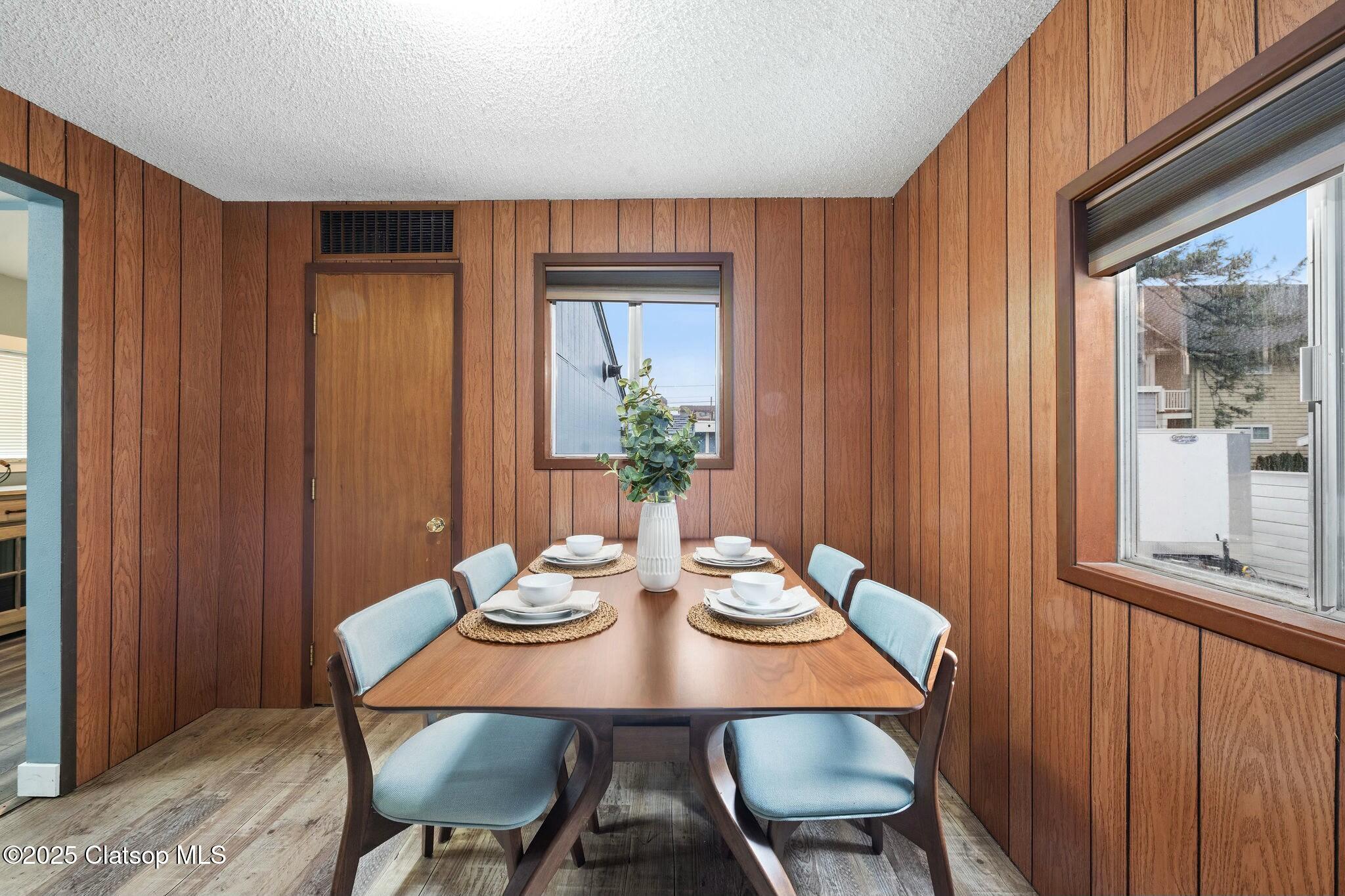 560 S Downing Street Property Photo 8