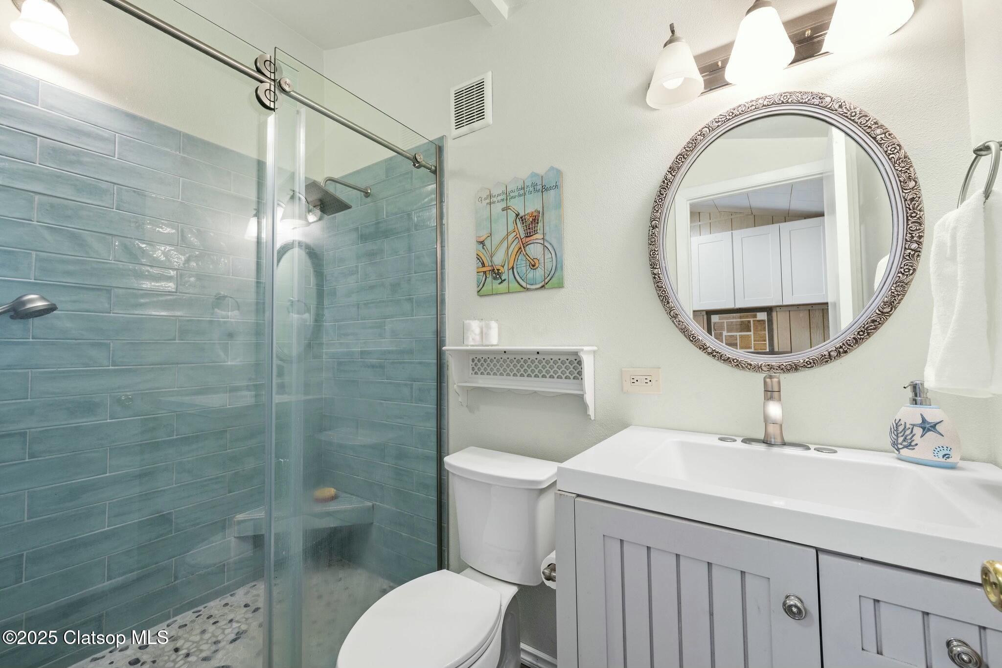 560 S Downing Street Property Photo 15