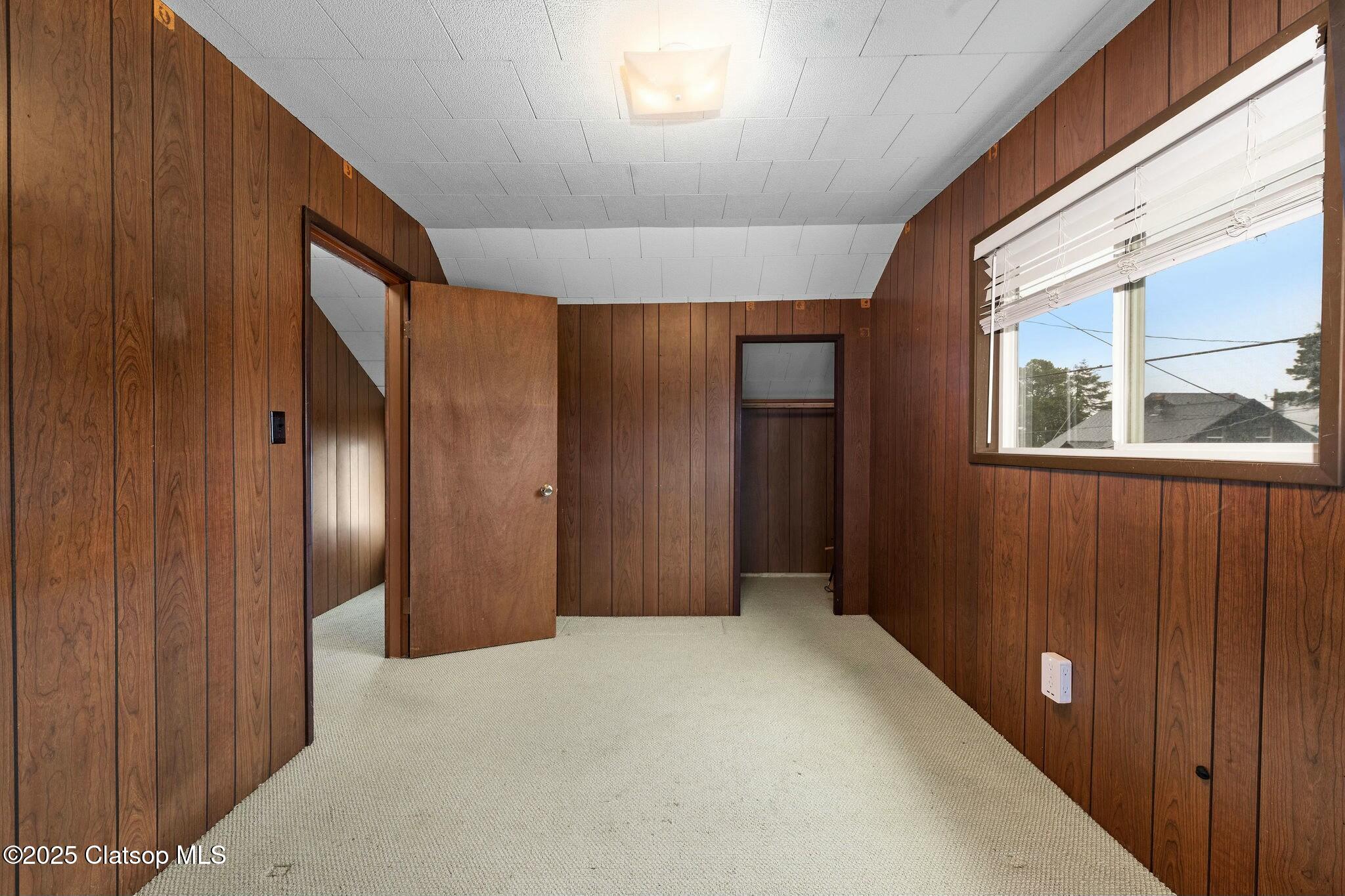 560 S Downing Street Property Photo 18
