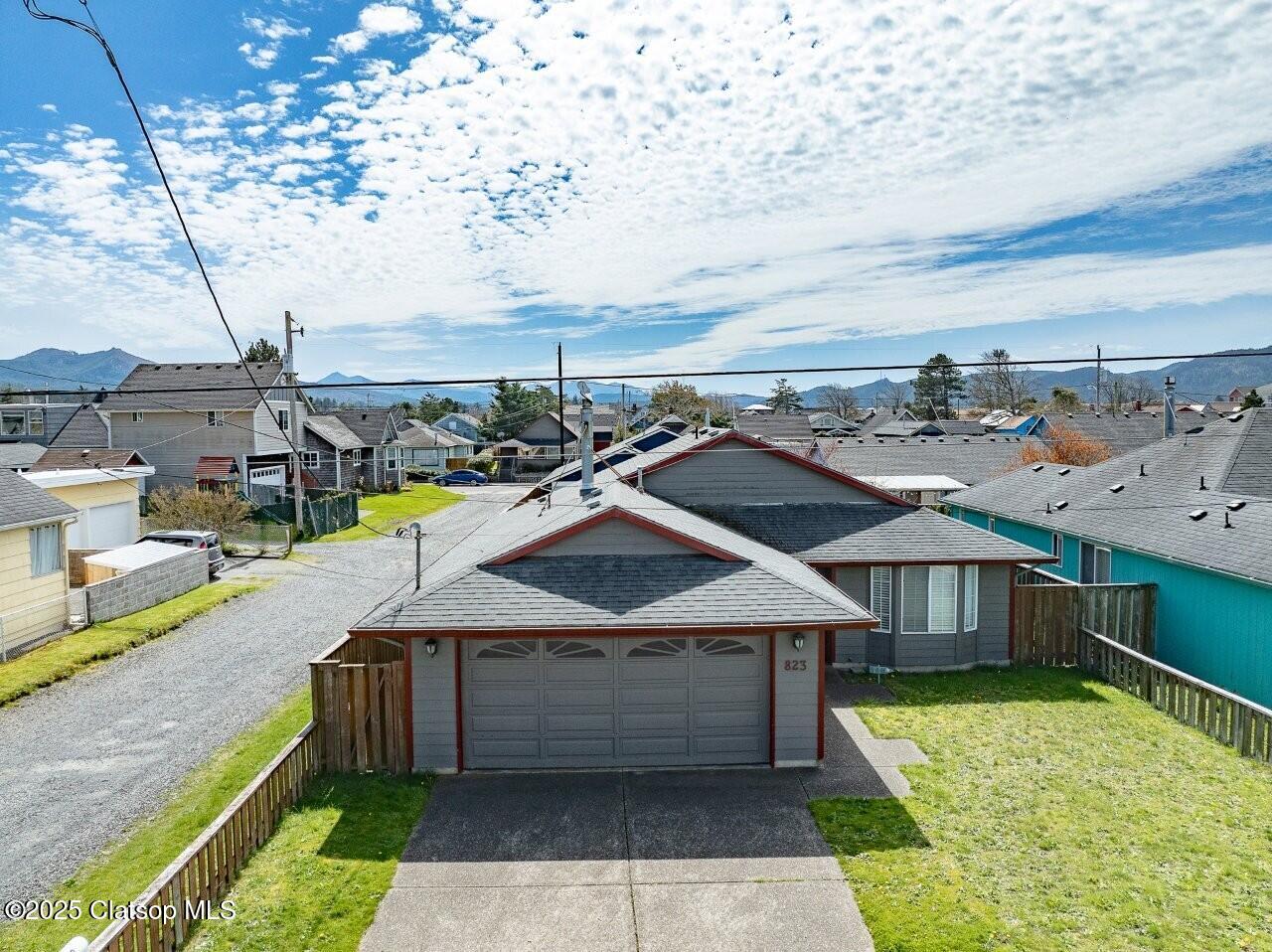 823 4th Avenue Property Photo 2
