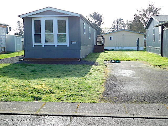 110 Nw 4th Street #e-10 Property Photo 2