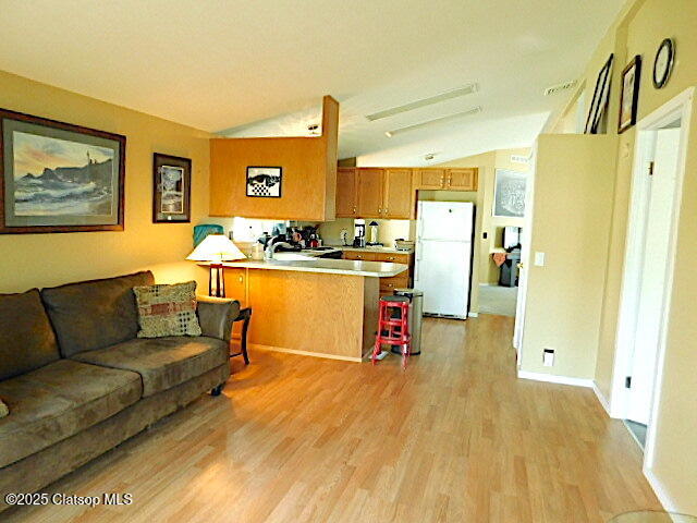 1100 Nw Warrenton Property Photo 17