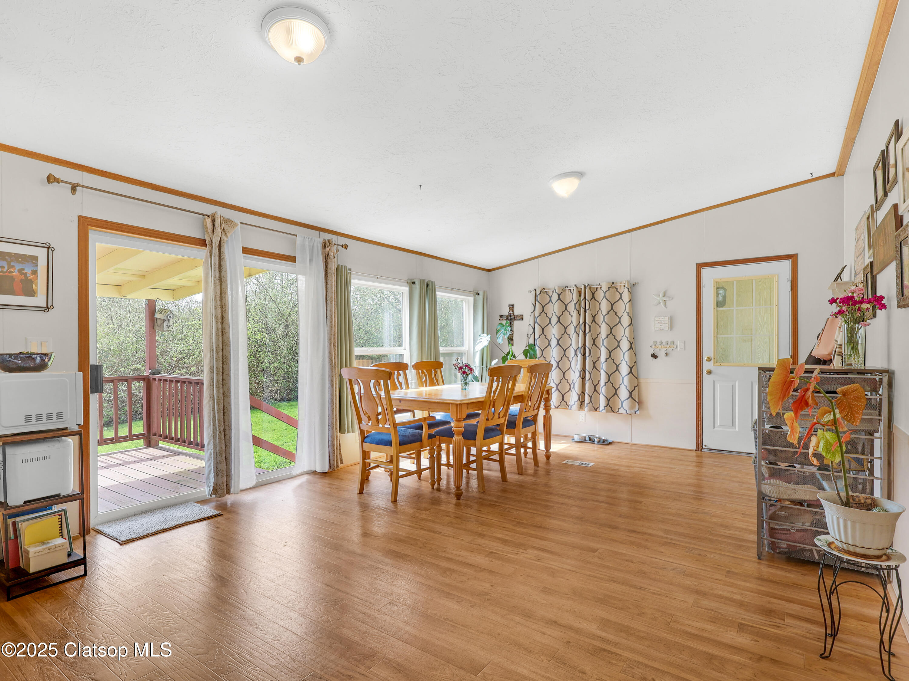 304 8th Avenue Property Photo 9