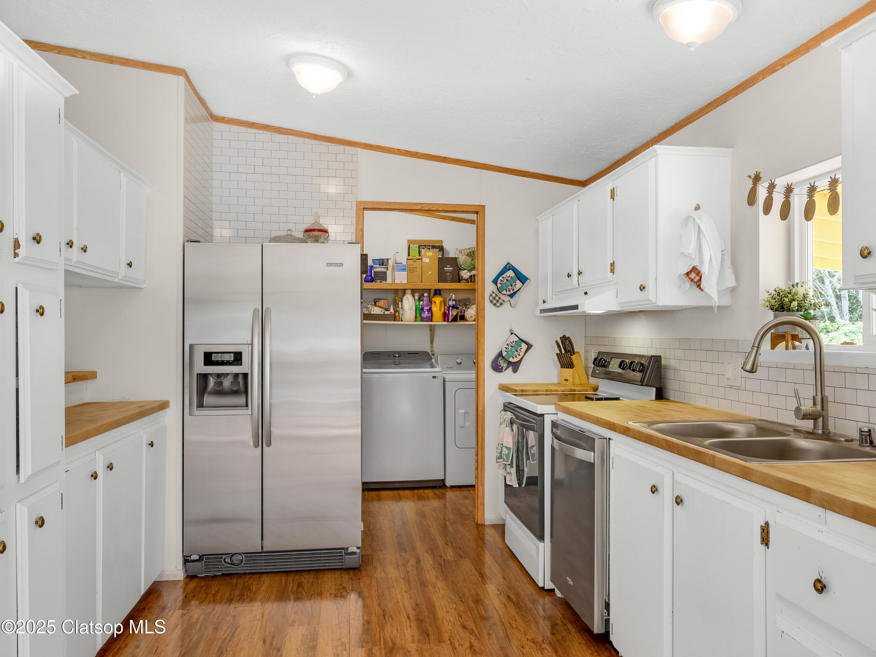 304 8th Avenue Property Photo 10
