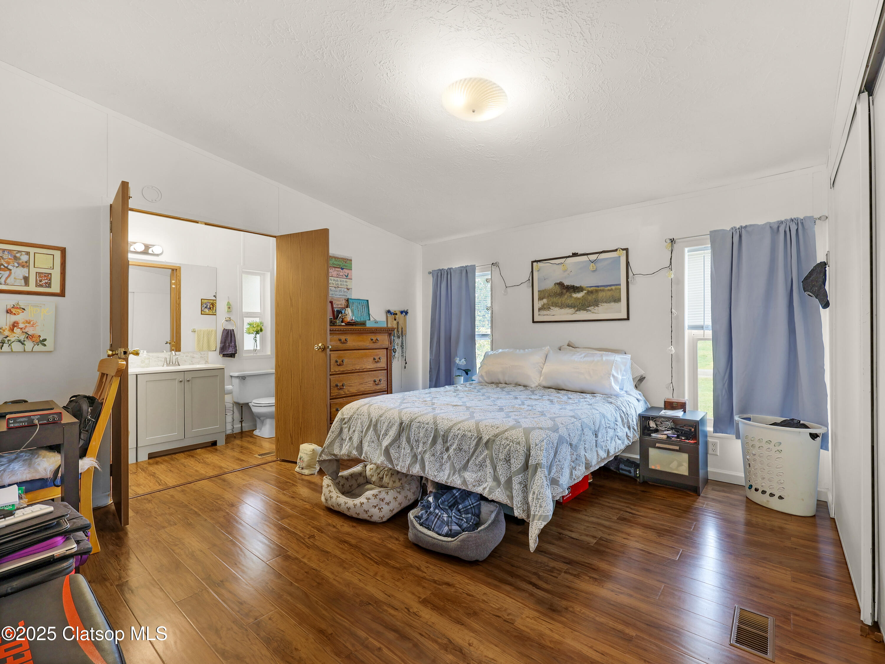 304 8th Avenue Property Photo 17
