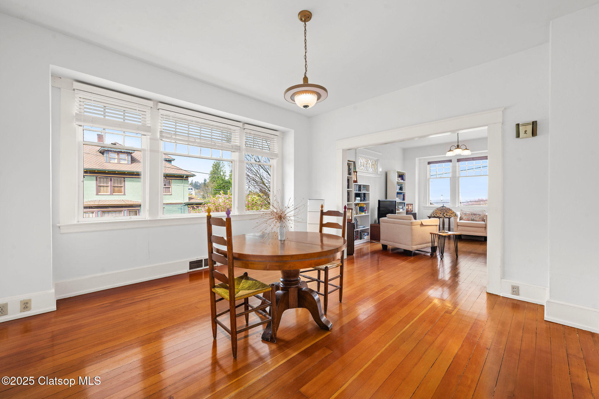1219 Jerome Avenue Property Photo 16