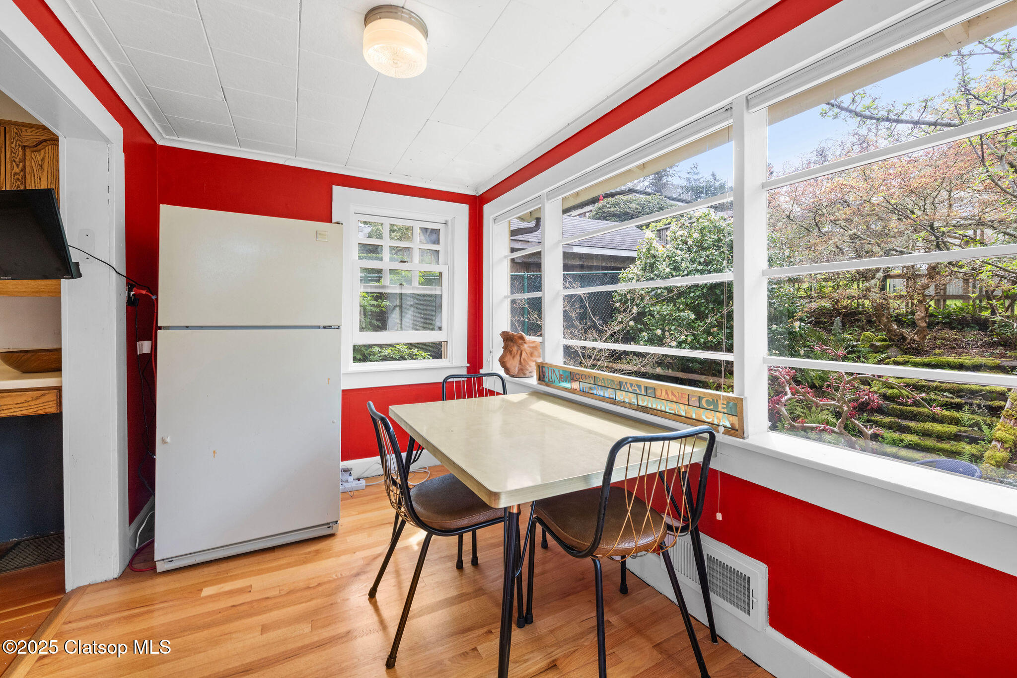 1219 Jerome Avenue Property Photo 27