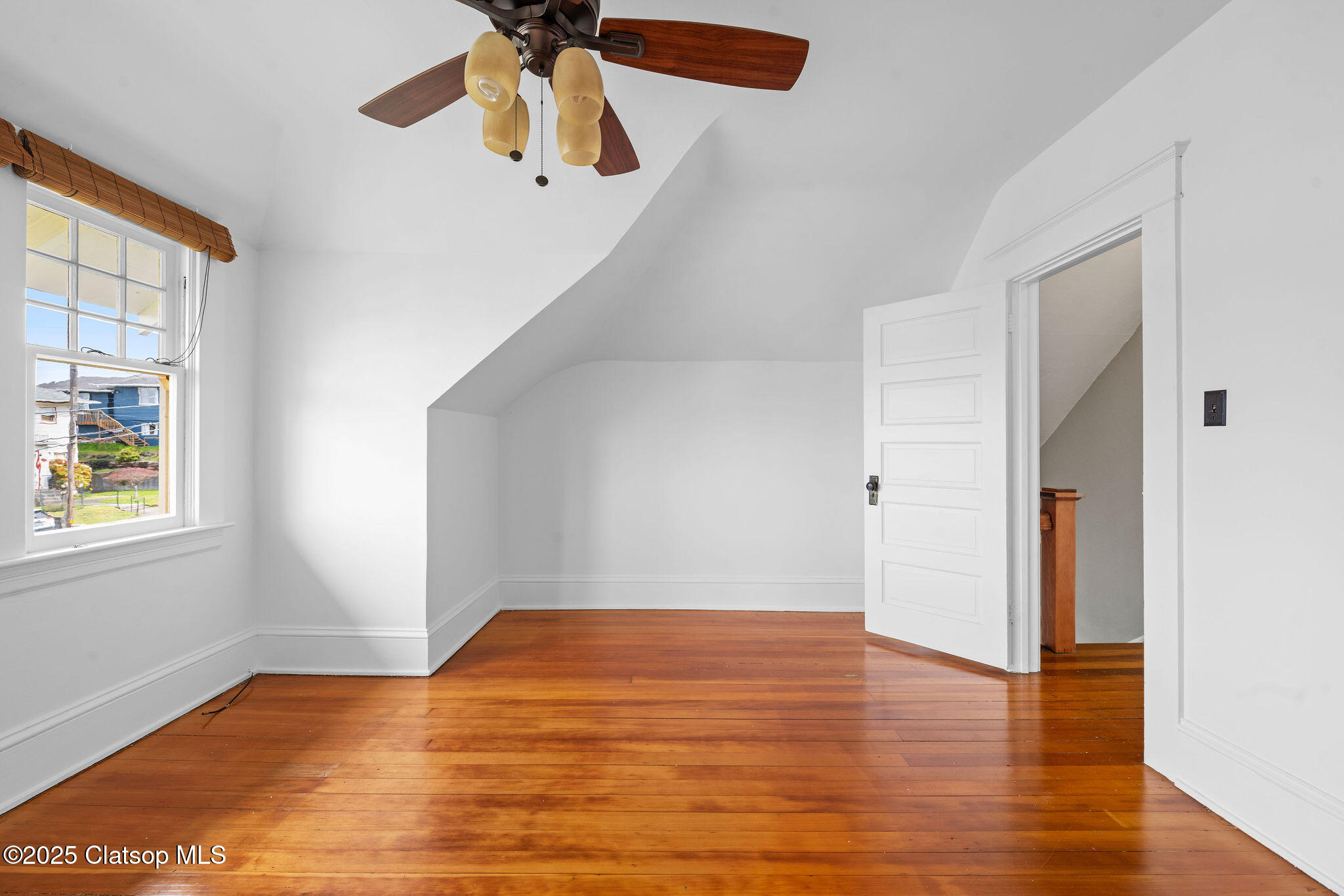 1219 Jerome Avenue Property Photo 31