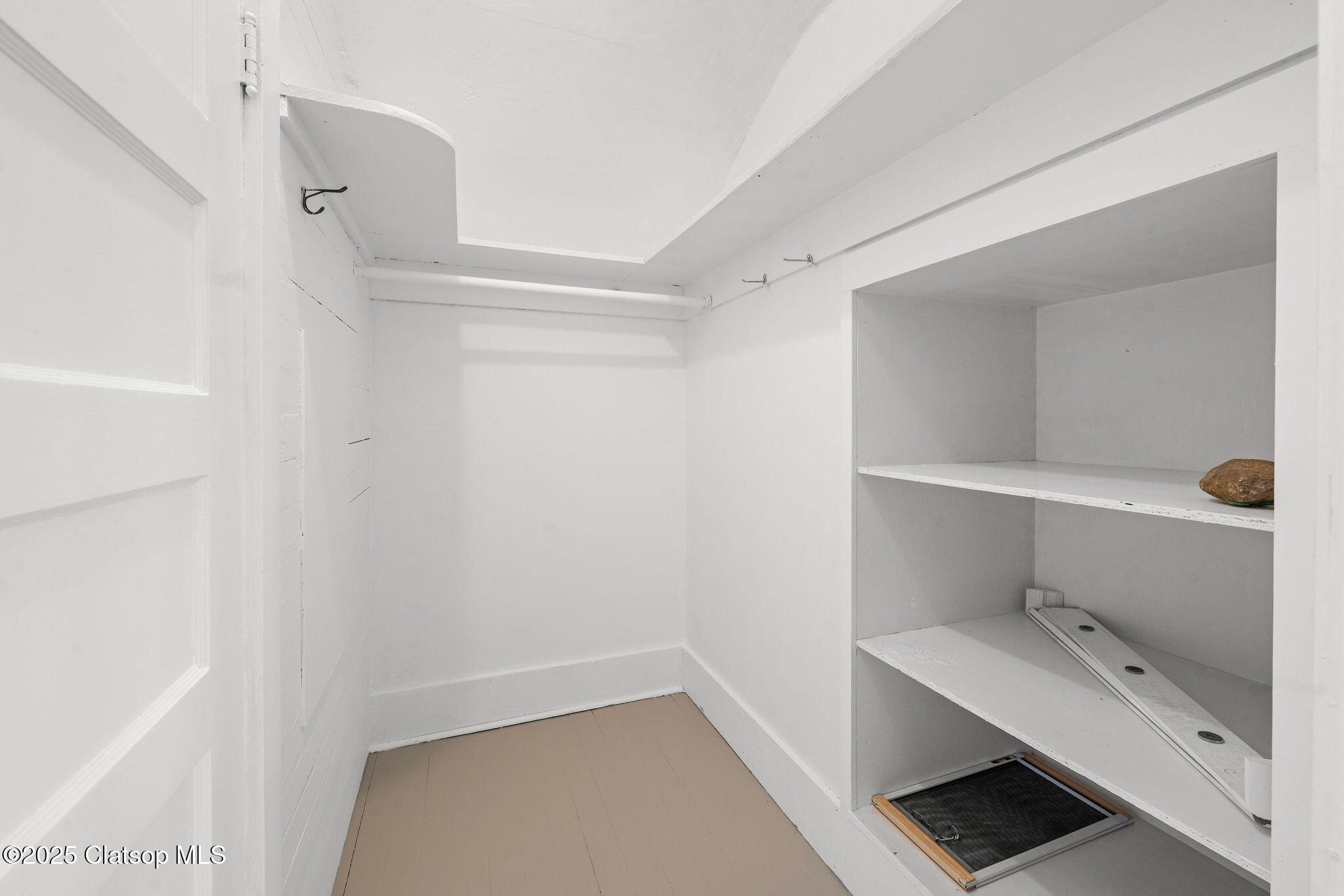 1219 Jerome Avenue Property Photo 34