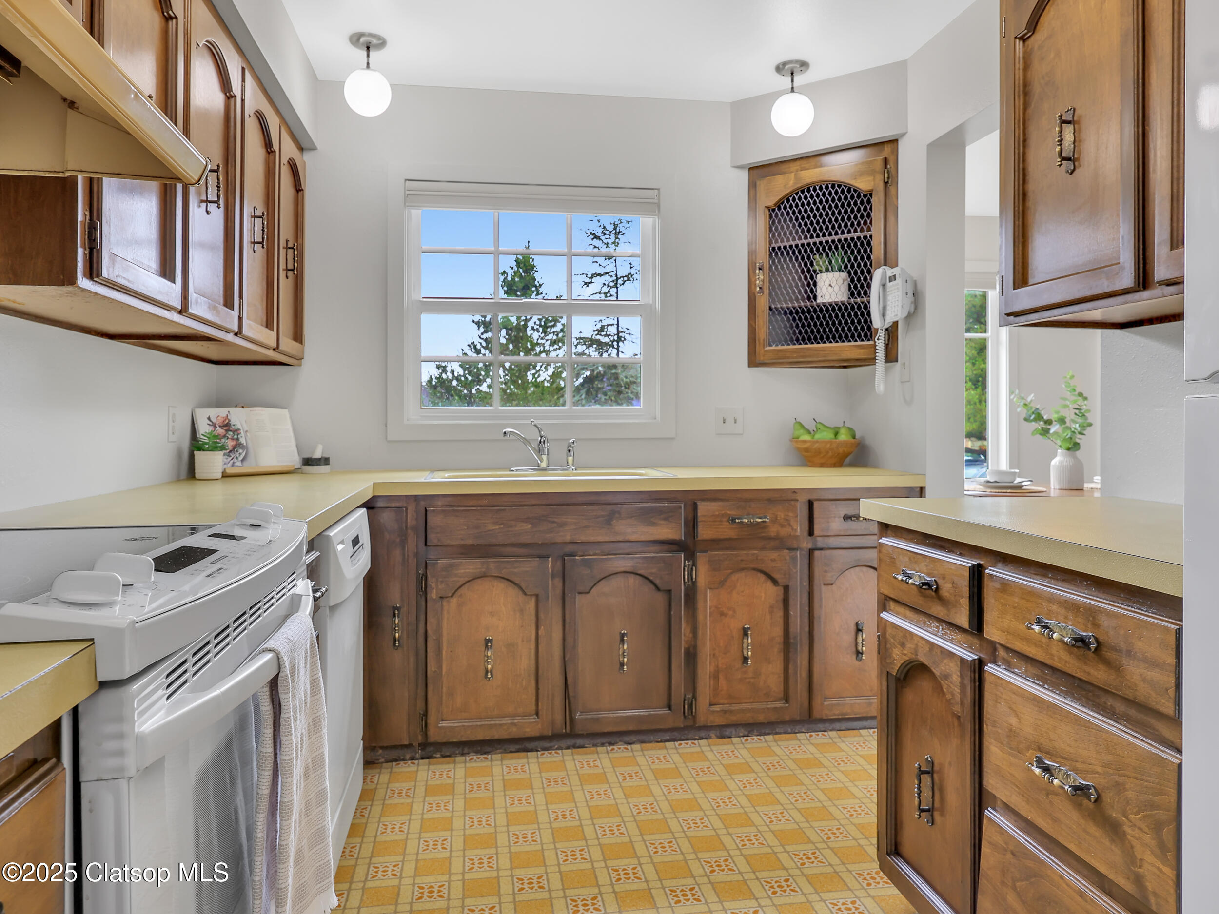3543 Harrison Drive Property Photo 16