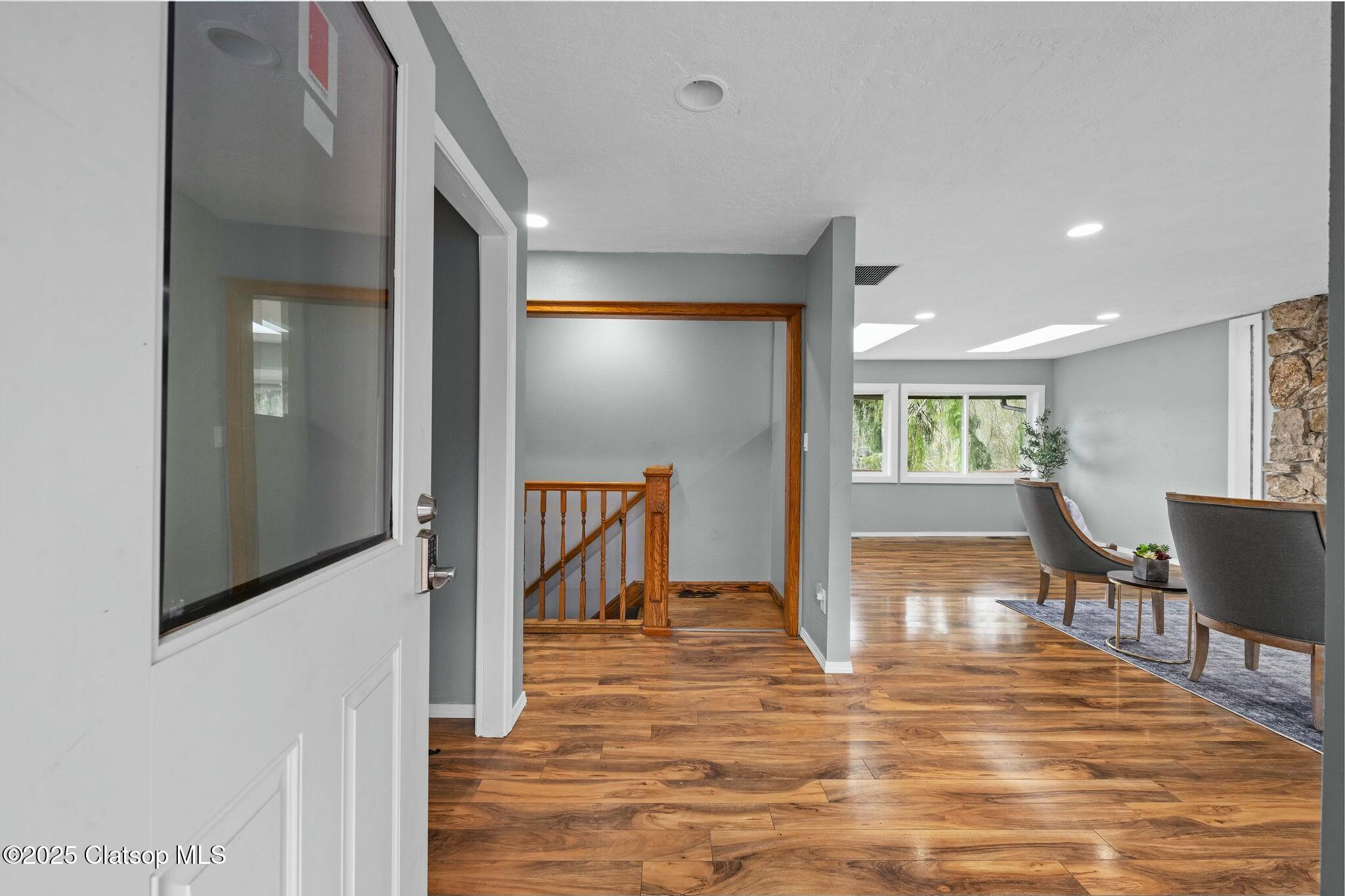 90757 Lazy Creek Road Property Photo 4