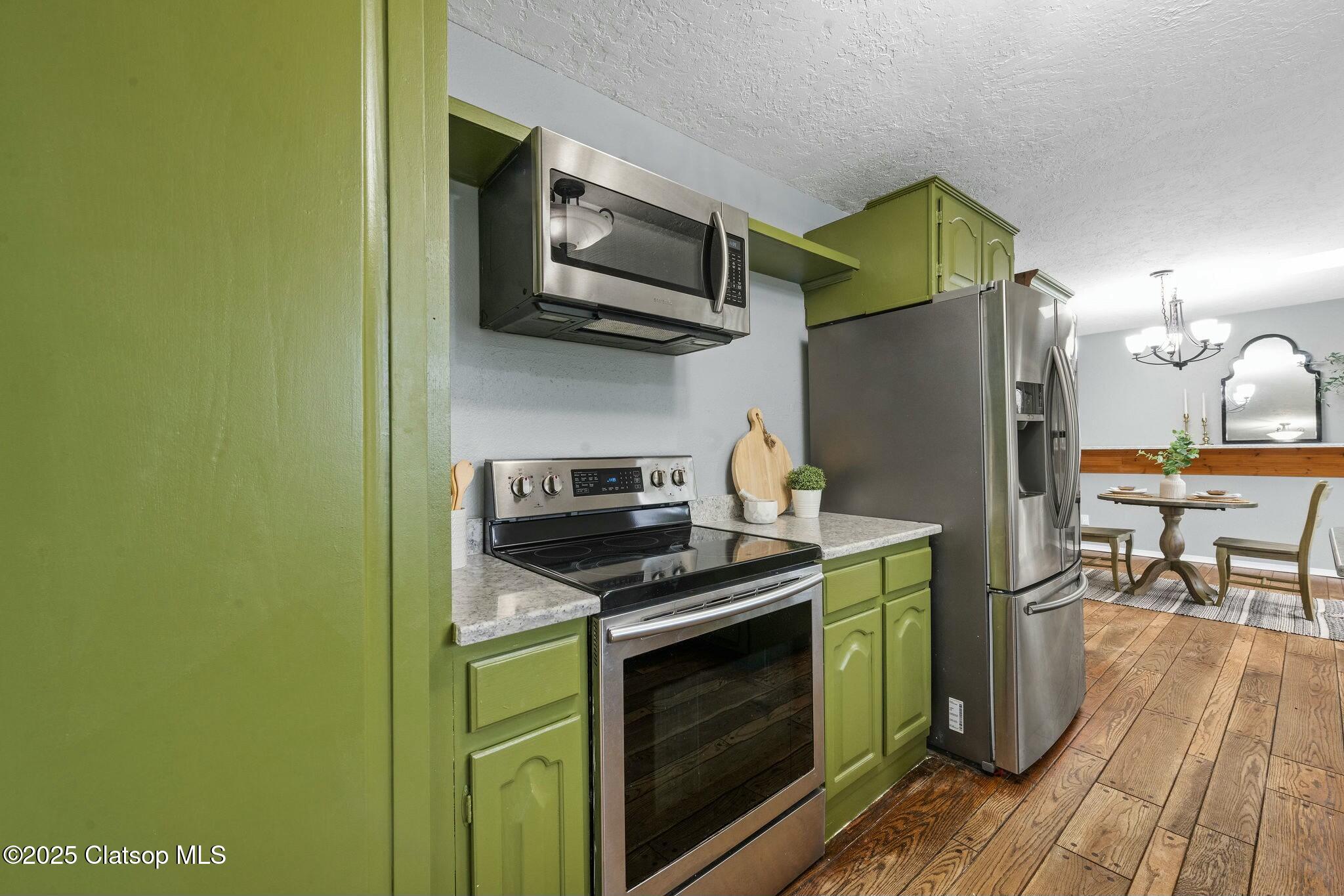 90757 Lazy Creek Road Property Photo 12