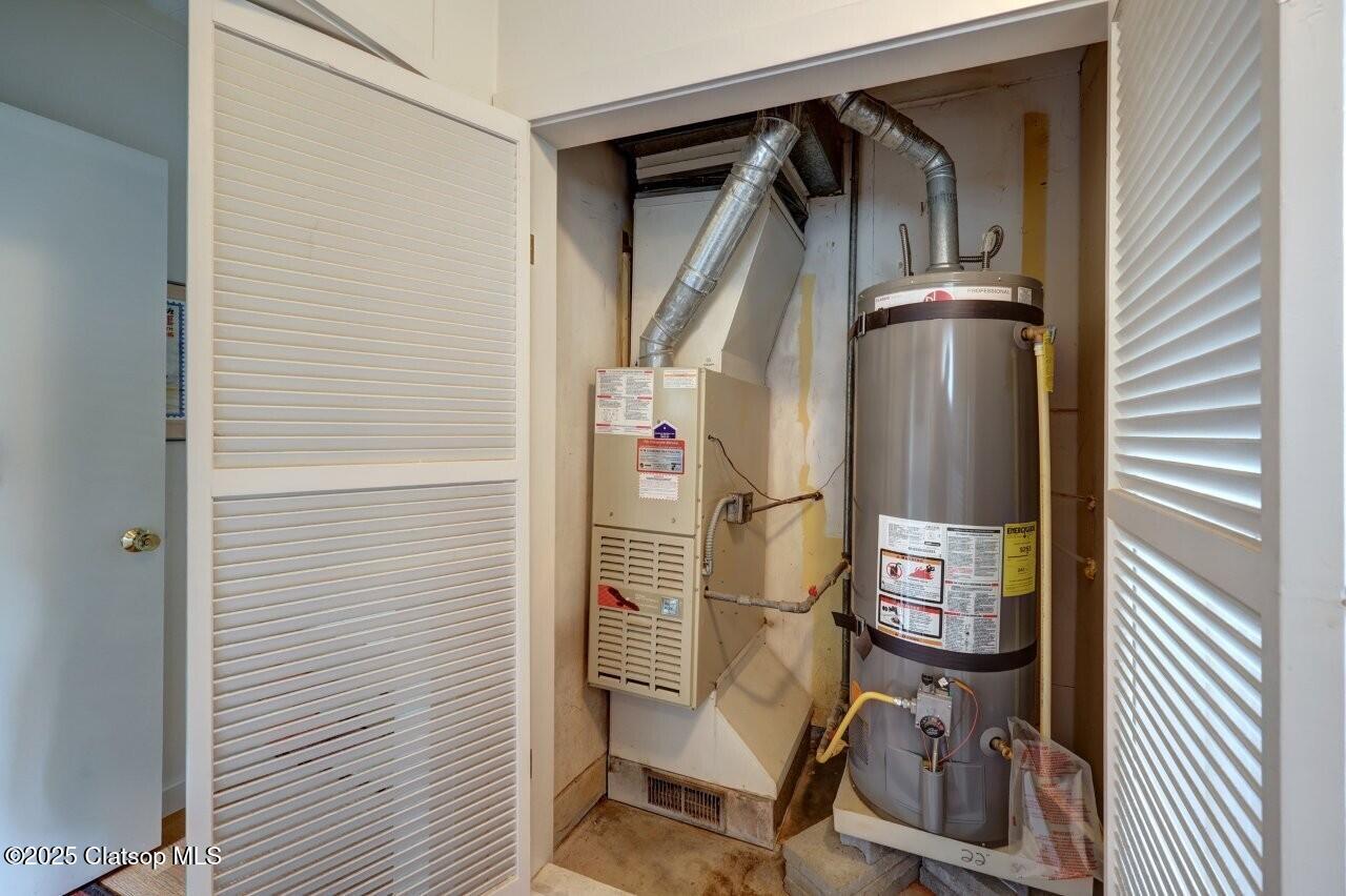 264 Elliott Way Property Photo 26