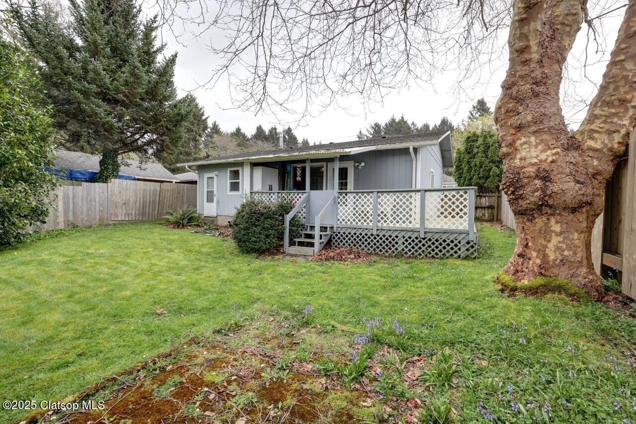 264 Elliott Way Property Photo 31