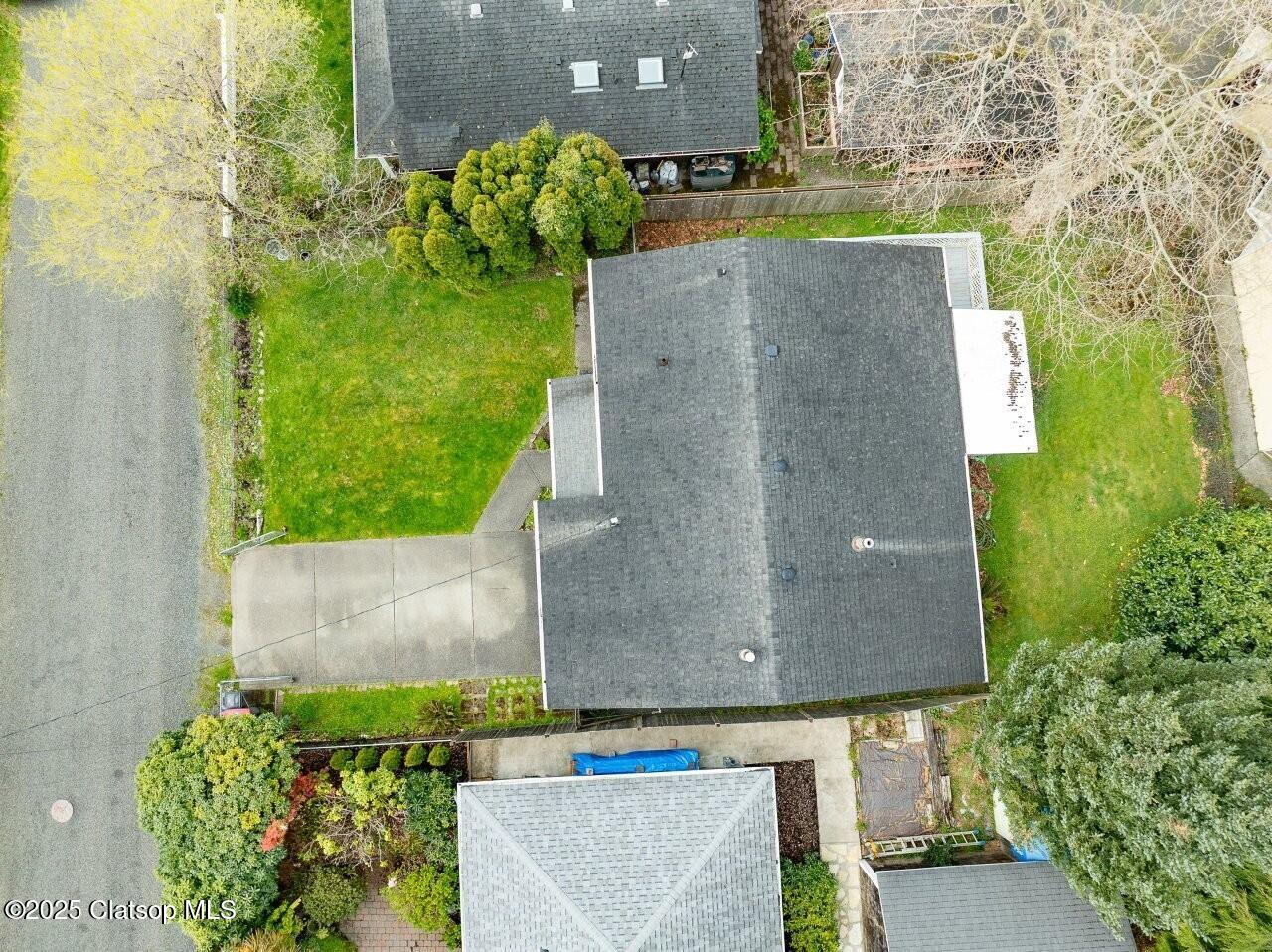 264 Elliott Way Property Photo 38