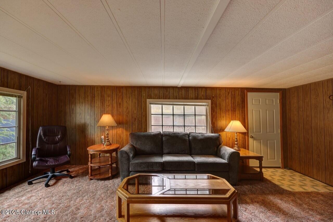 35190 The Glade Property Photo 7