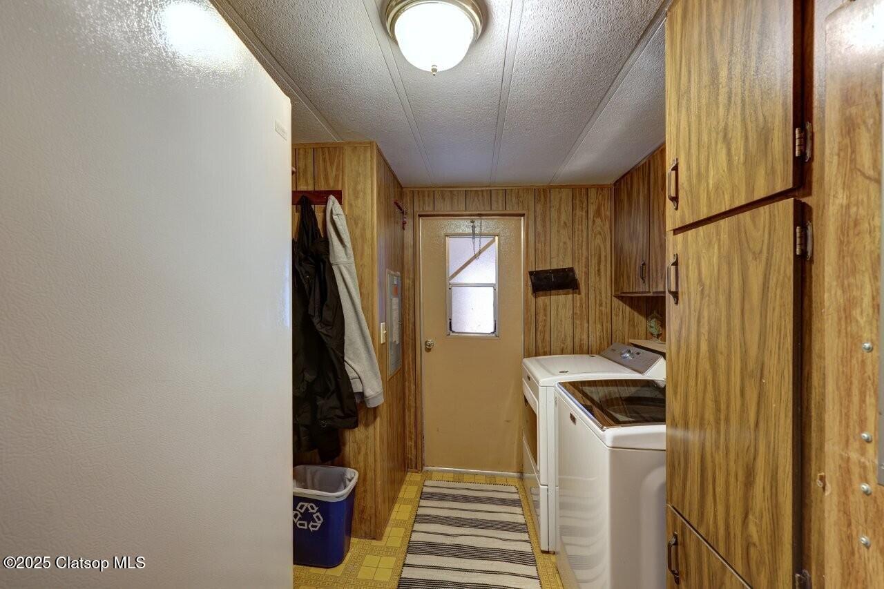 35190 The Glade Property Photo 32