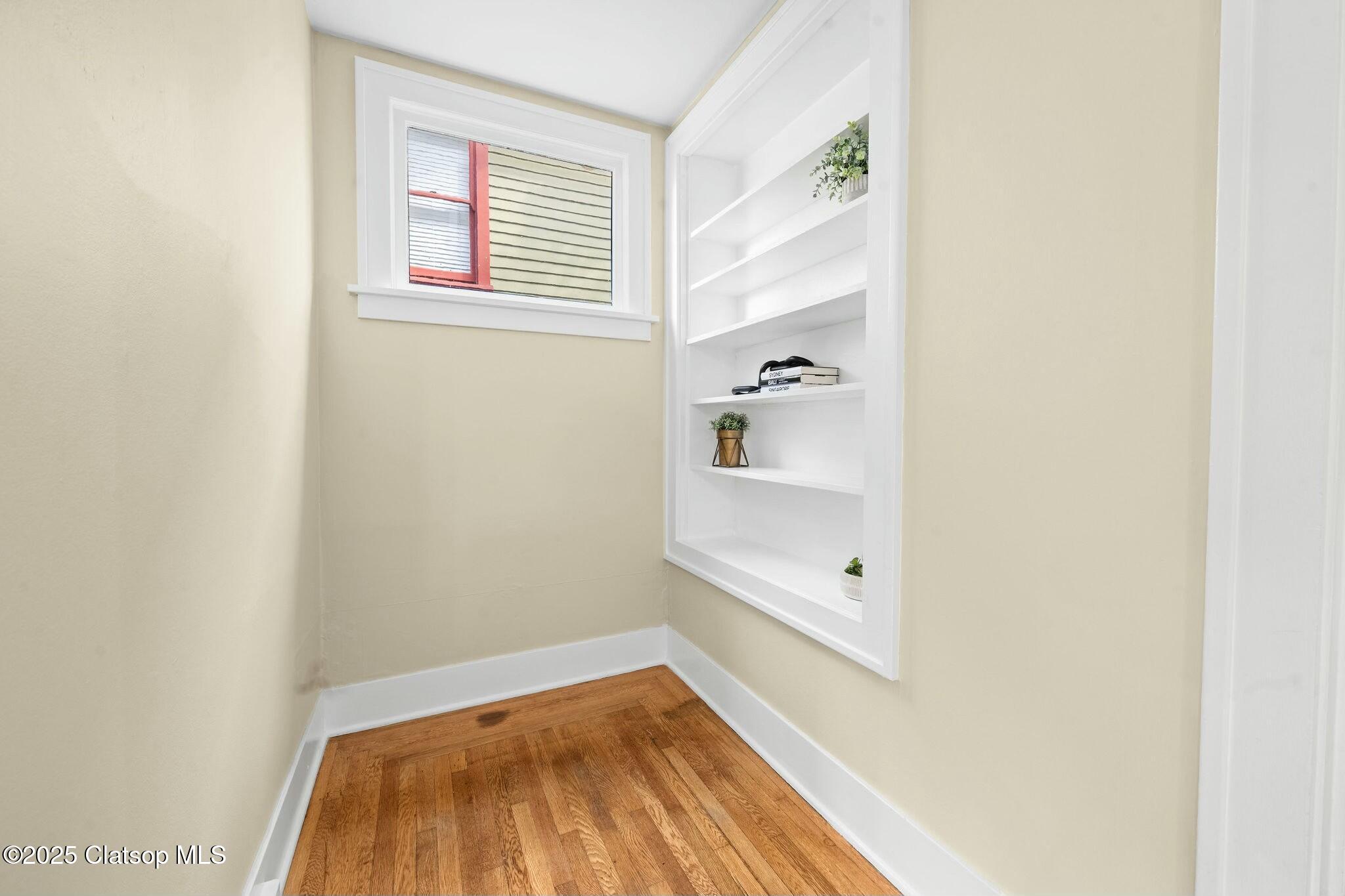 674 11th Street Property Photo 9