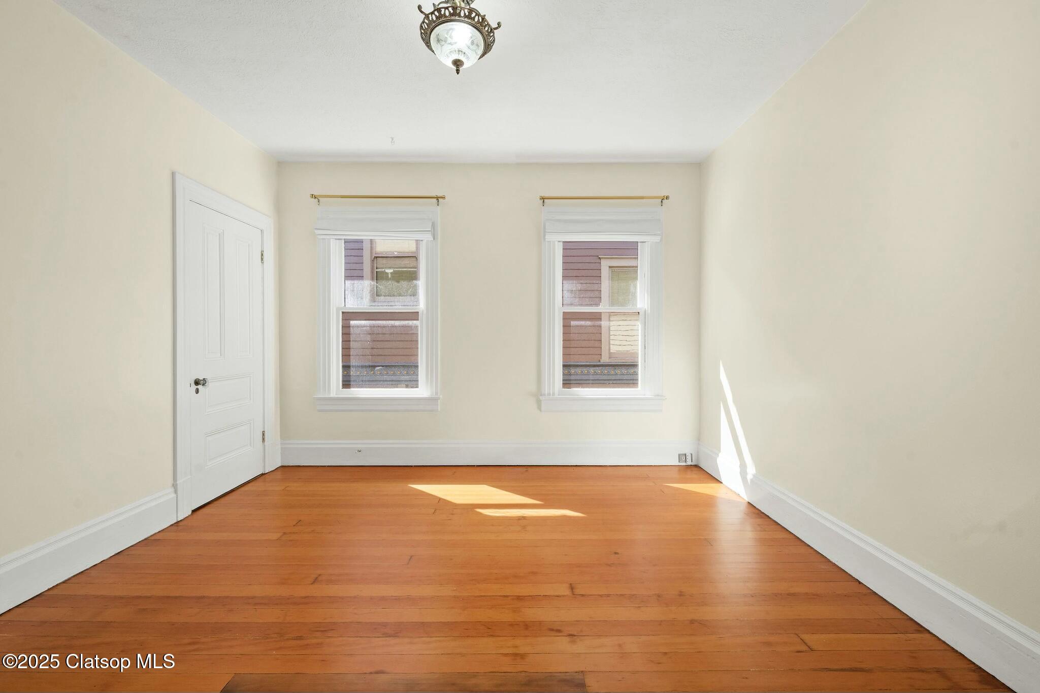 674 11th Street Property Photo 22