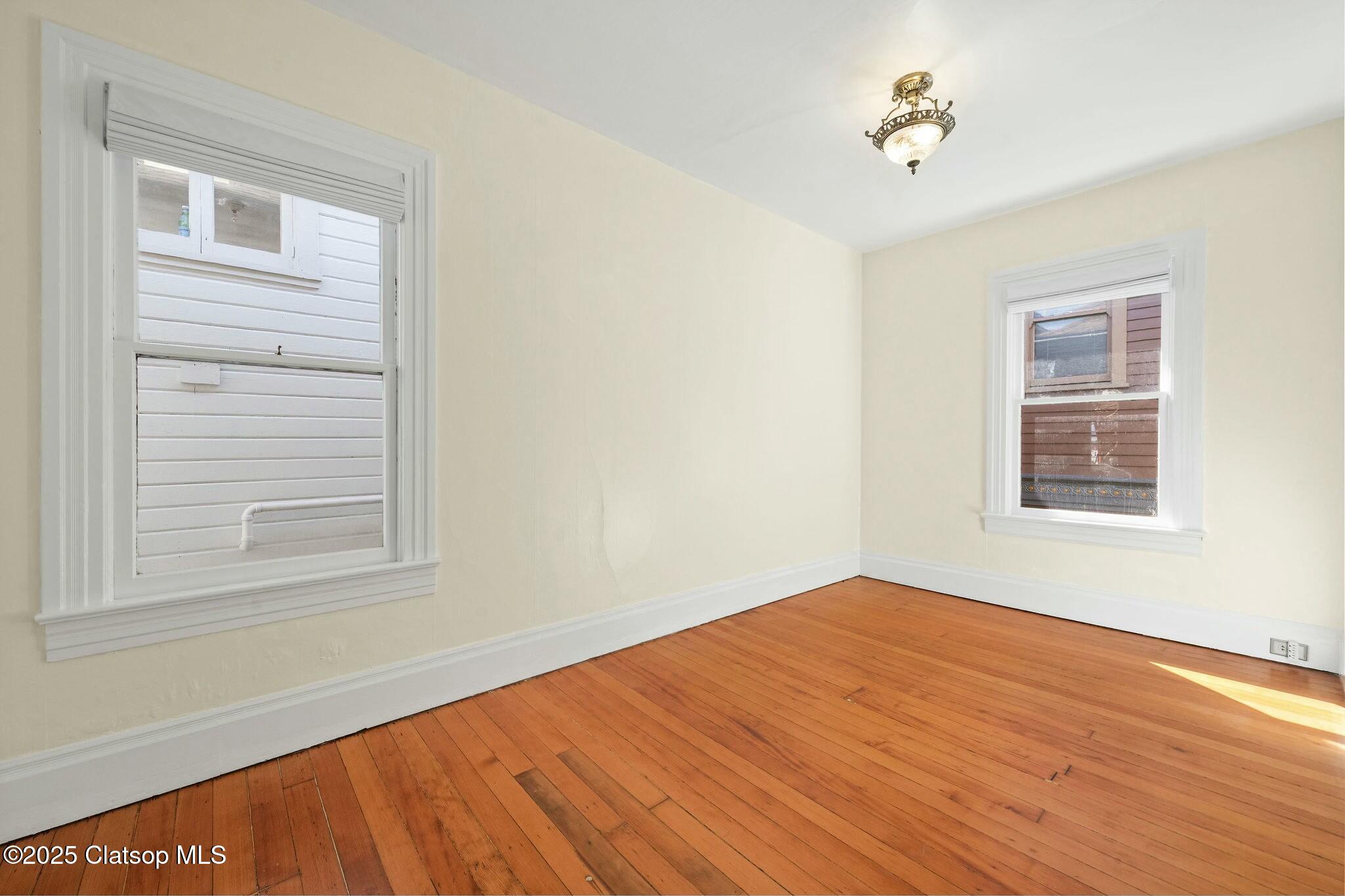 674 11th Street Property Photo 26