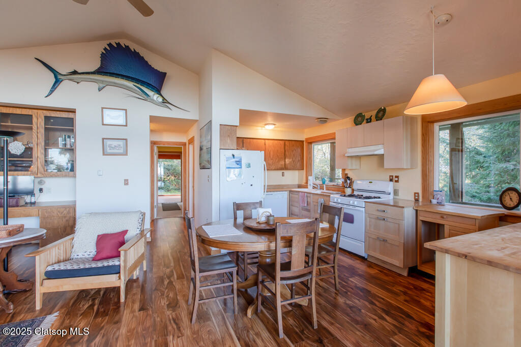 9585 Scenic View Drive Property Photo 9