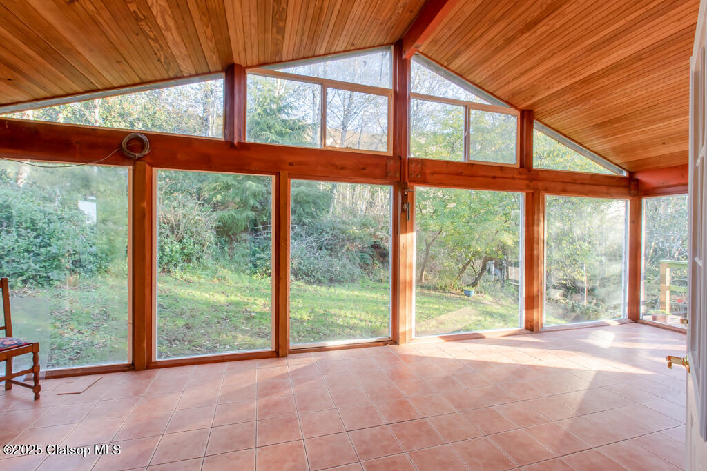 9585 Scenic View Drive Property Photo 31