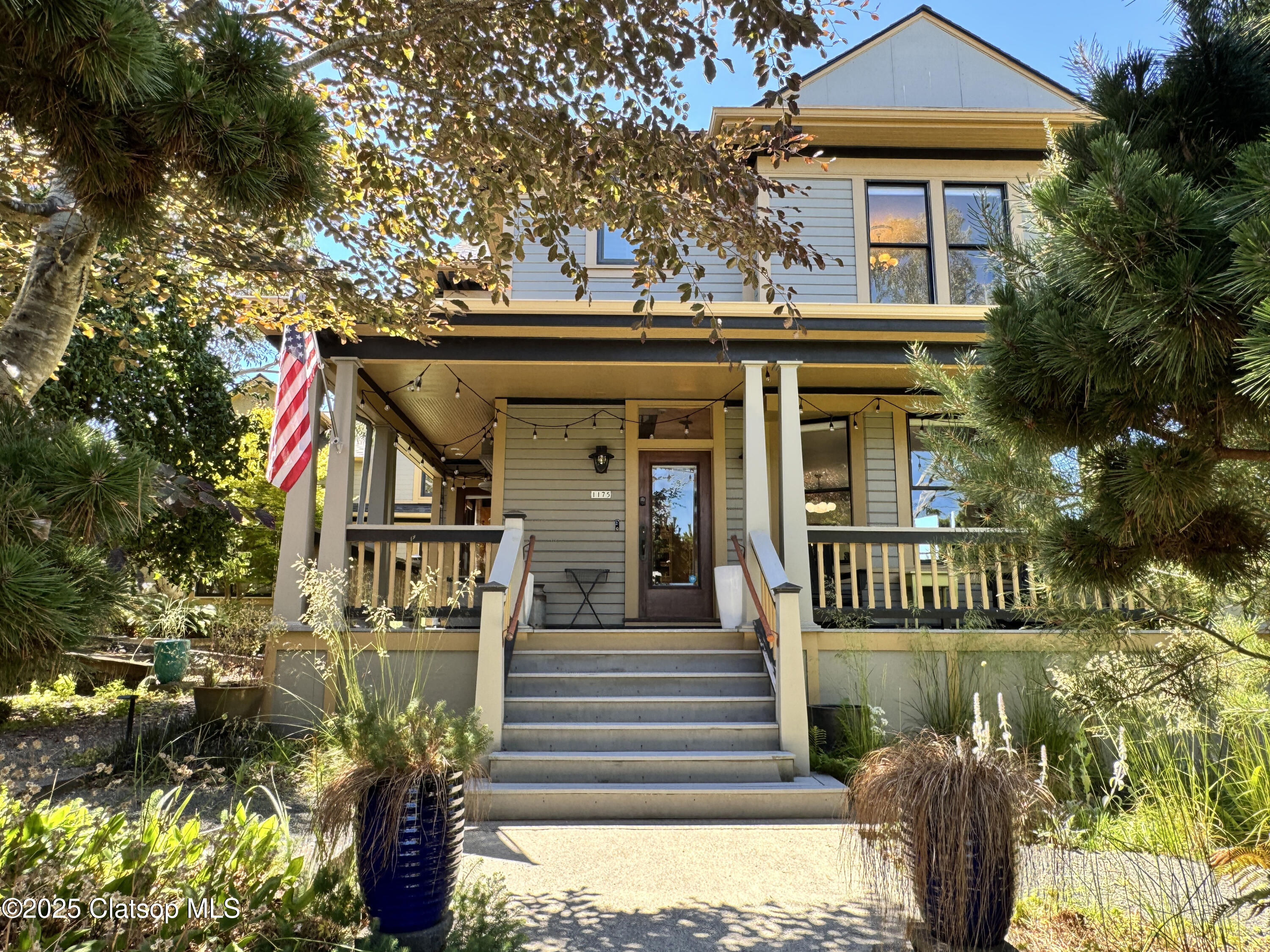 1175 11th Street Property Photo 1