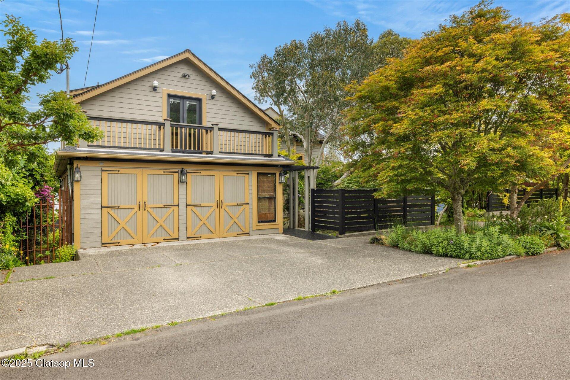 1175 11th Street Property Photo 4