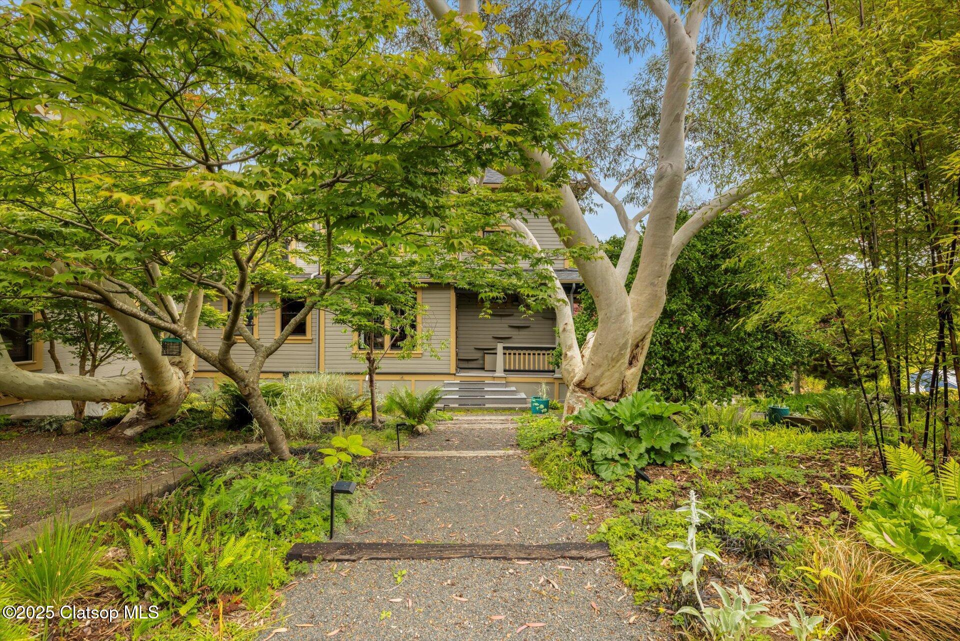 1175 11th Street Property Photo 6