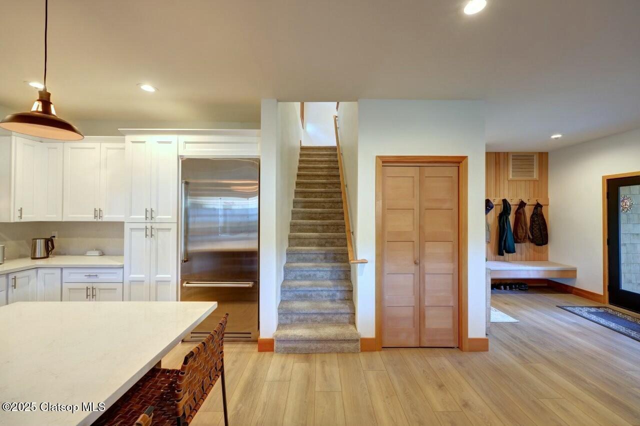 309 W 6th Street Property Photo 14
