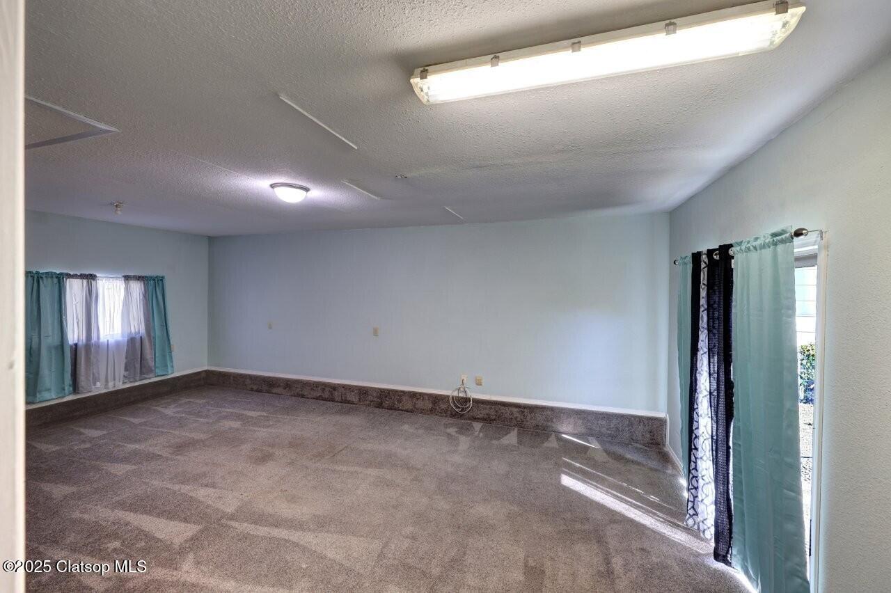 1616 S Edgewood Street Property Photo 25