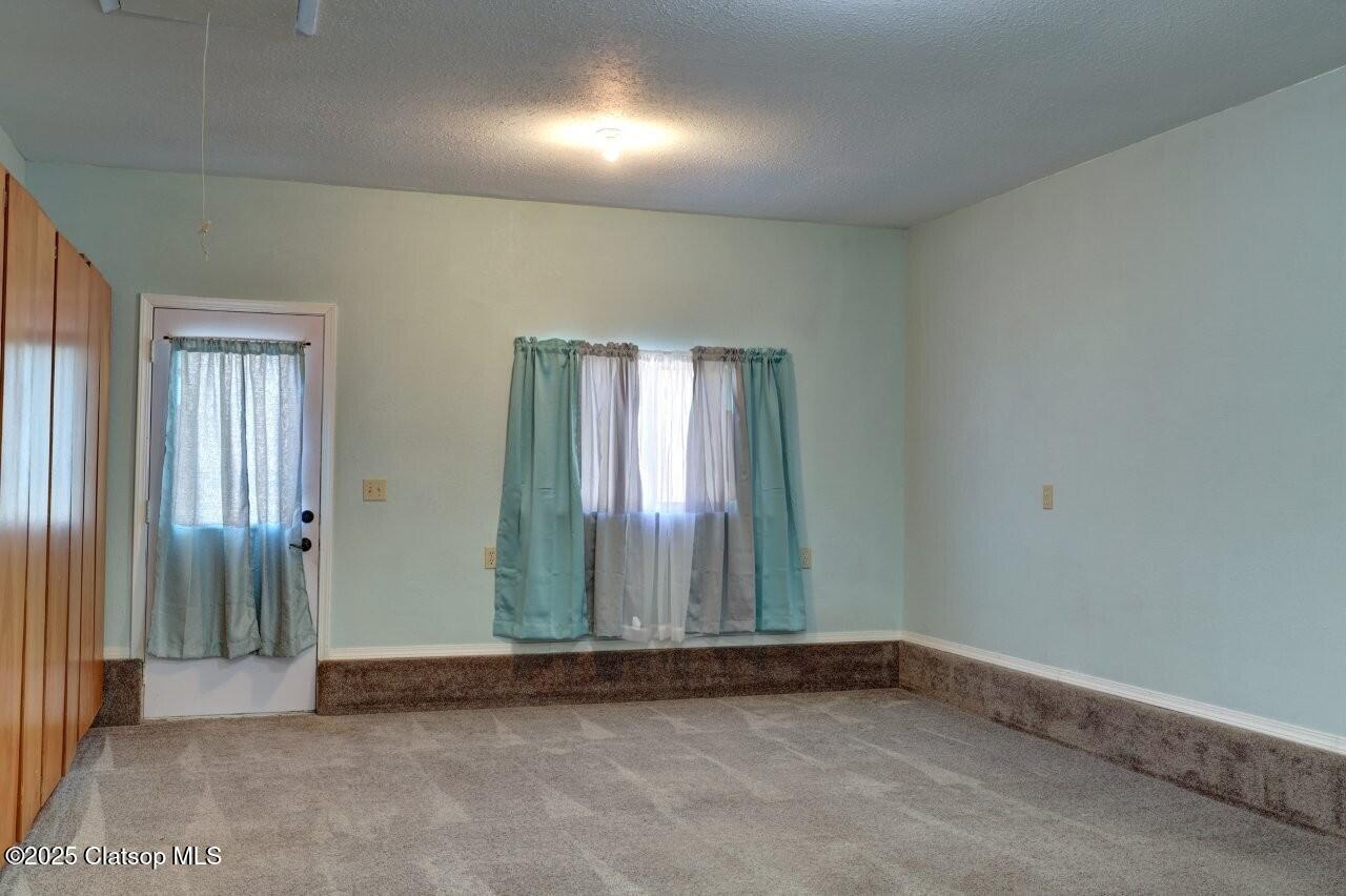 1616 S Edgewood Street Property Photo 29