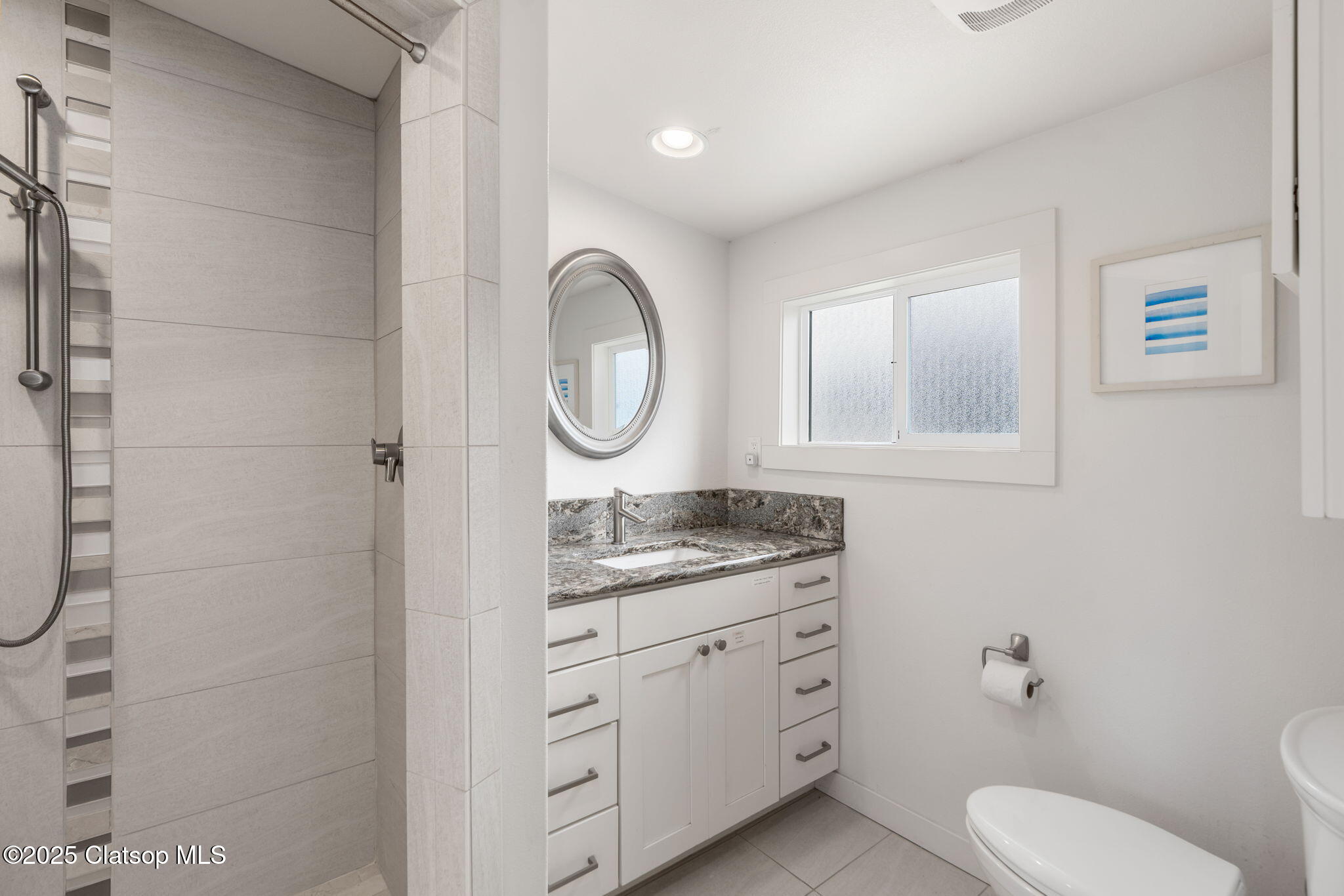 26105 Beach Drive Property Photo 11