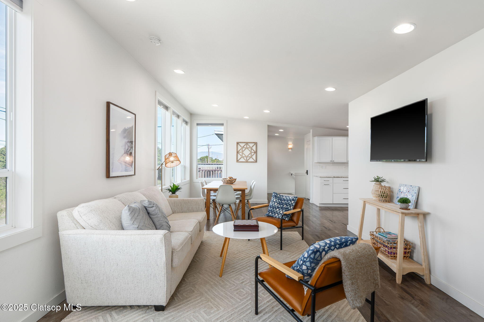 26105 Beach Drive Property Photo 13