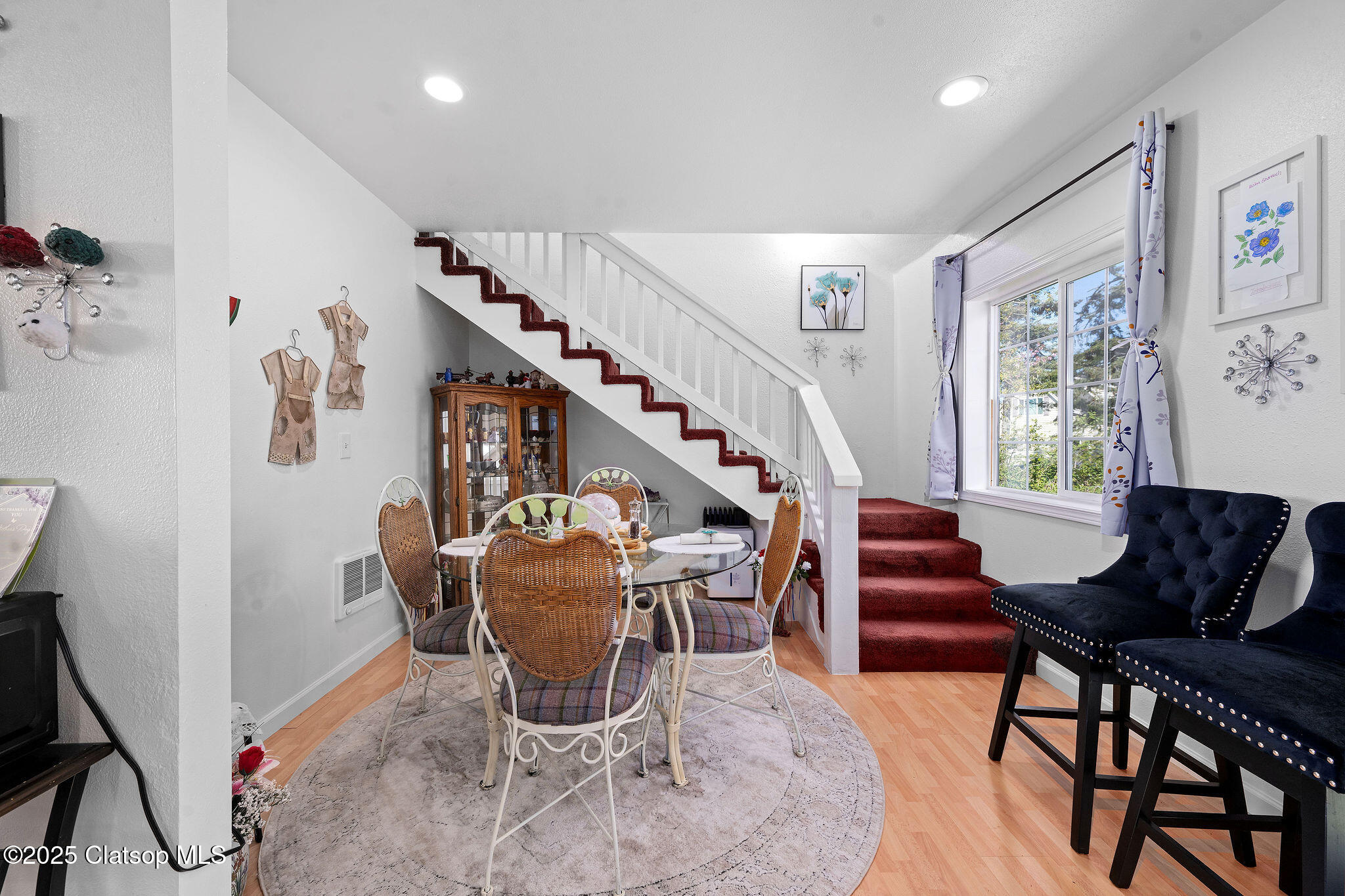 925 Irvine Place Property Photo 11