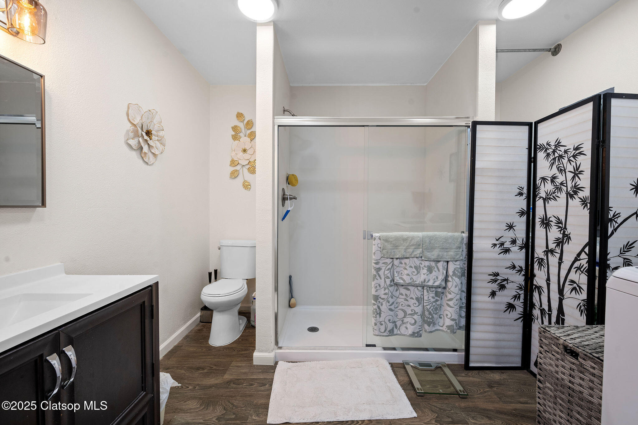 925 Irvine Place Property Photo 16