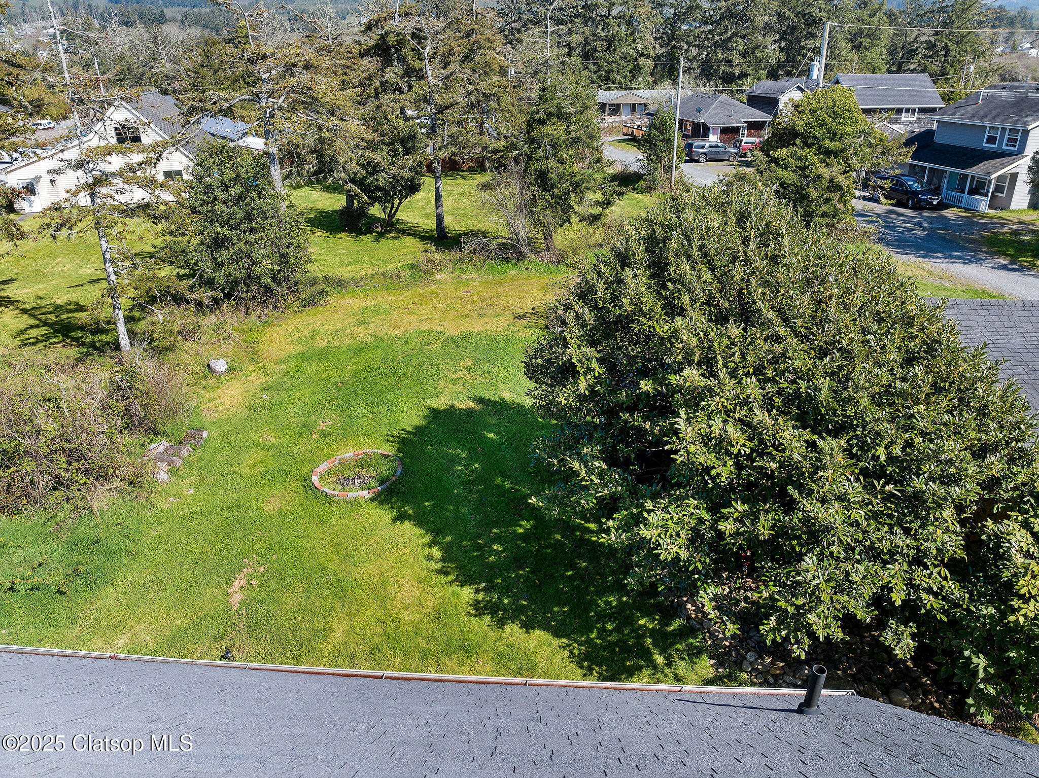 925 Irvine Place Property Photo 33