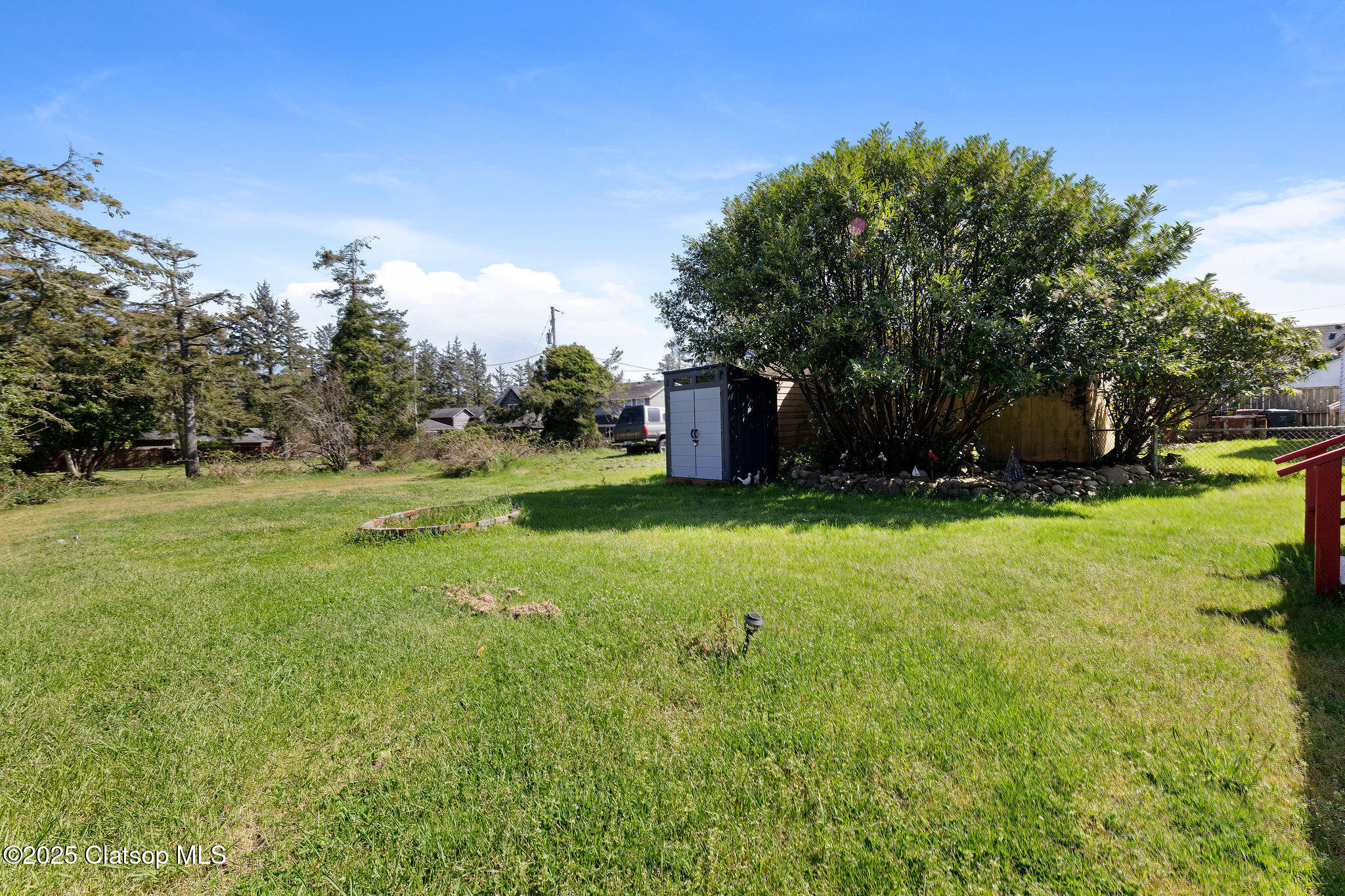 925 Irvine Place Property Photo 34