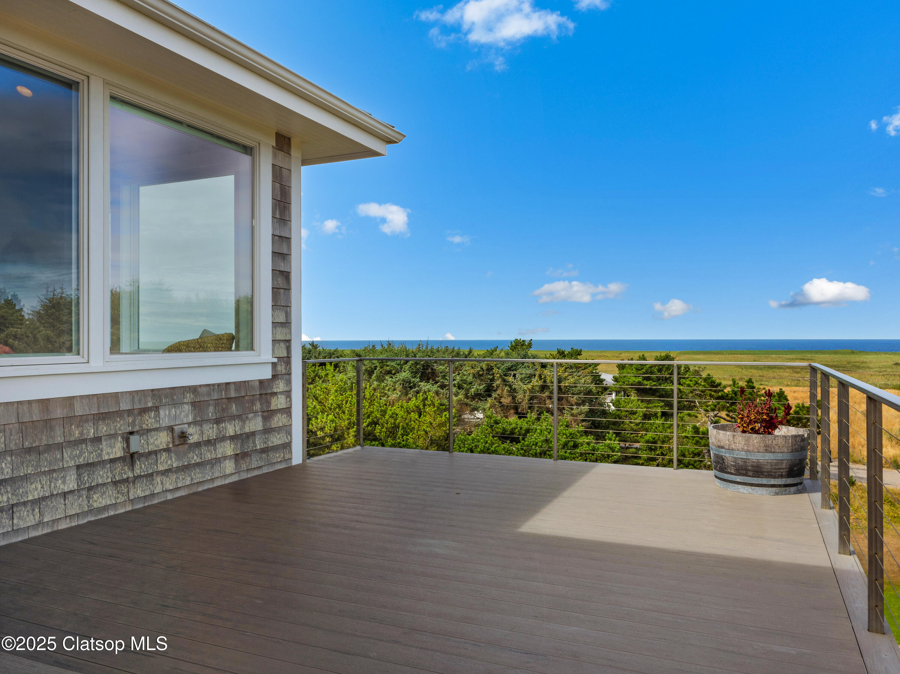 5270 High Ridge Road Property Photo 4