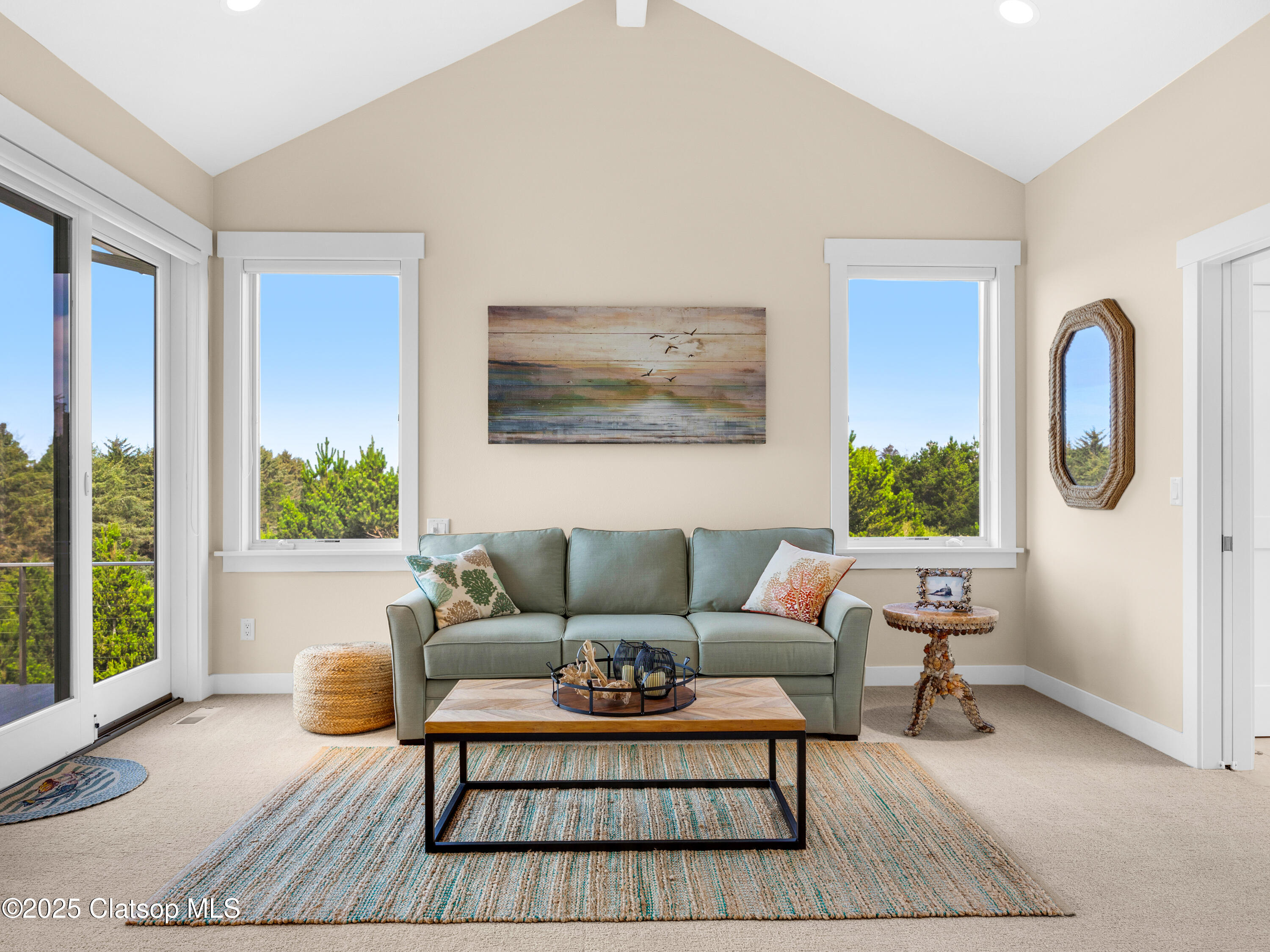 5270 High Ridge Road Property Photo 14