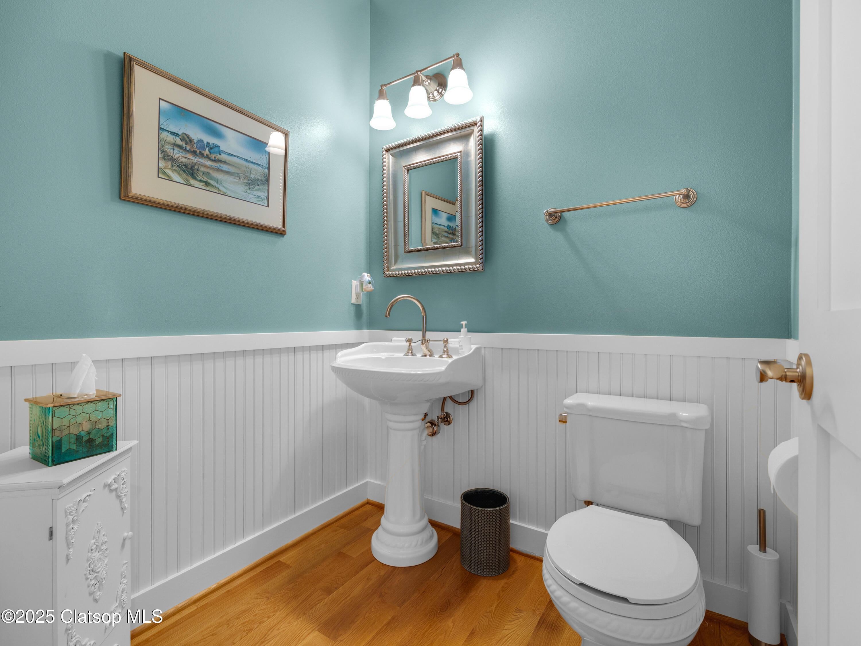 5270 High Ridge Road Property Photo 17