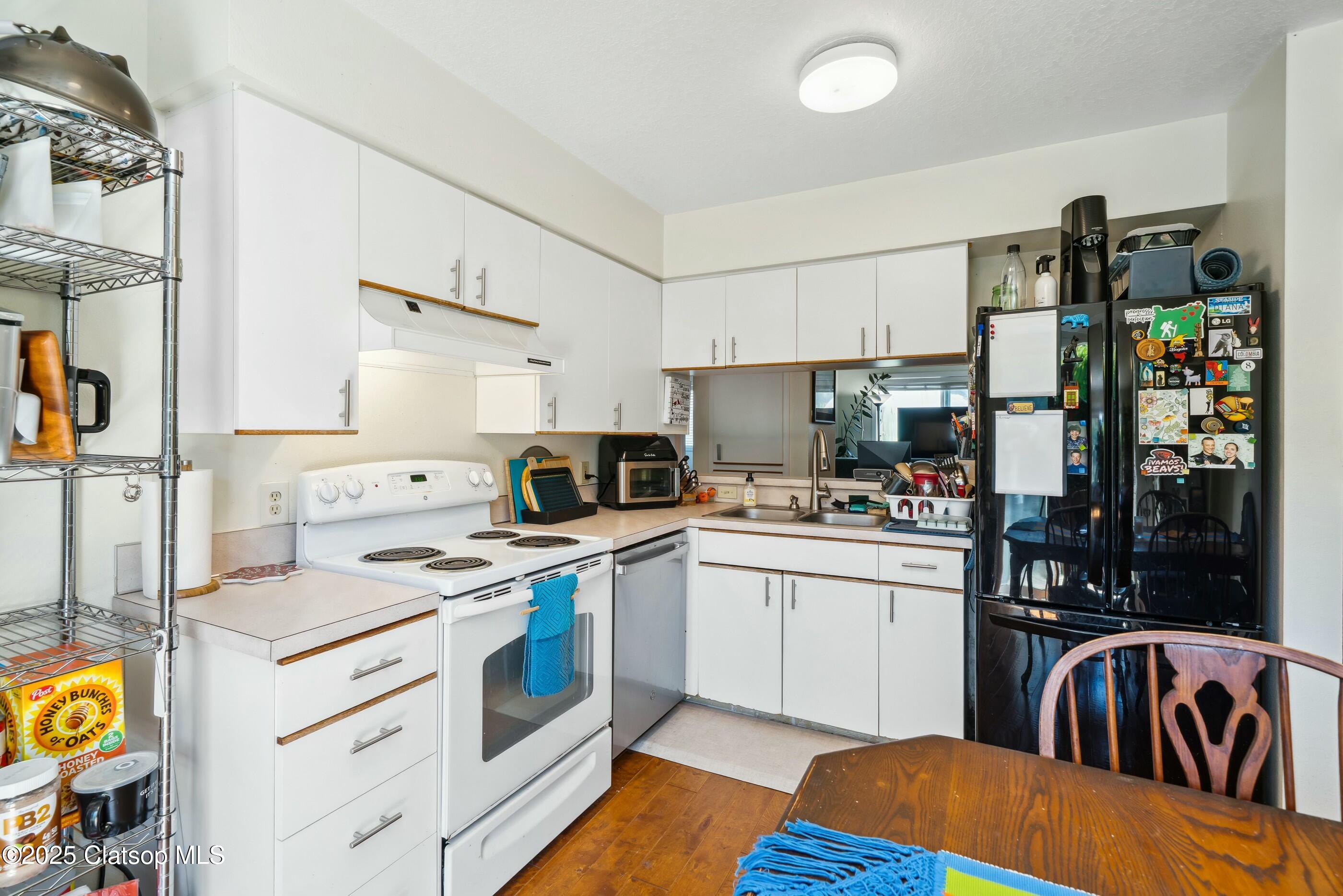 547 Vine Maple Property Photo 11