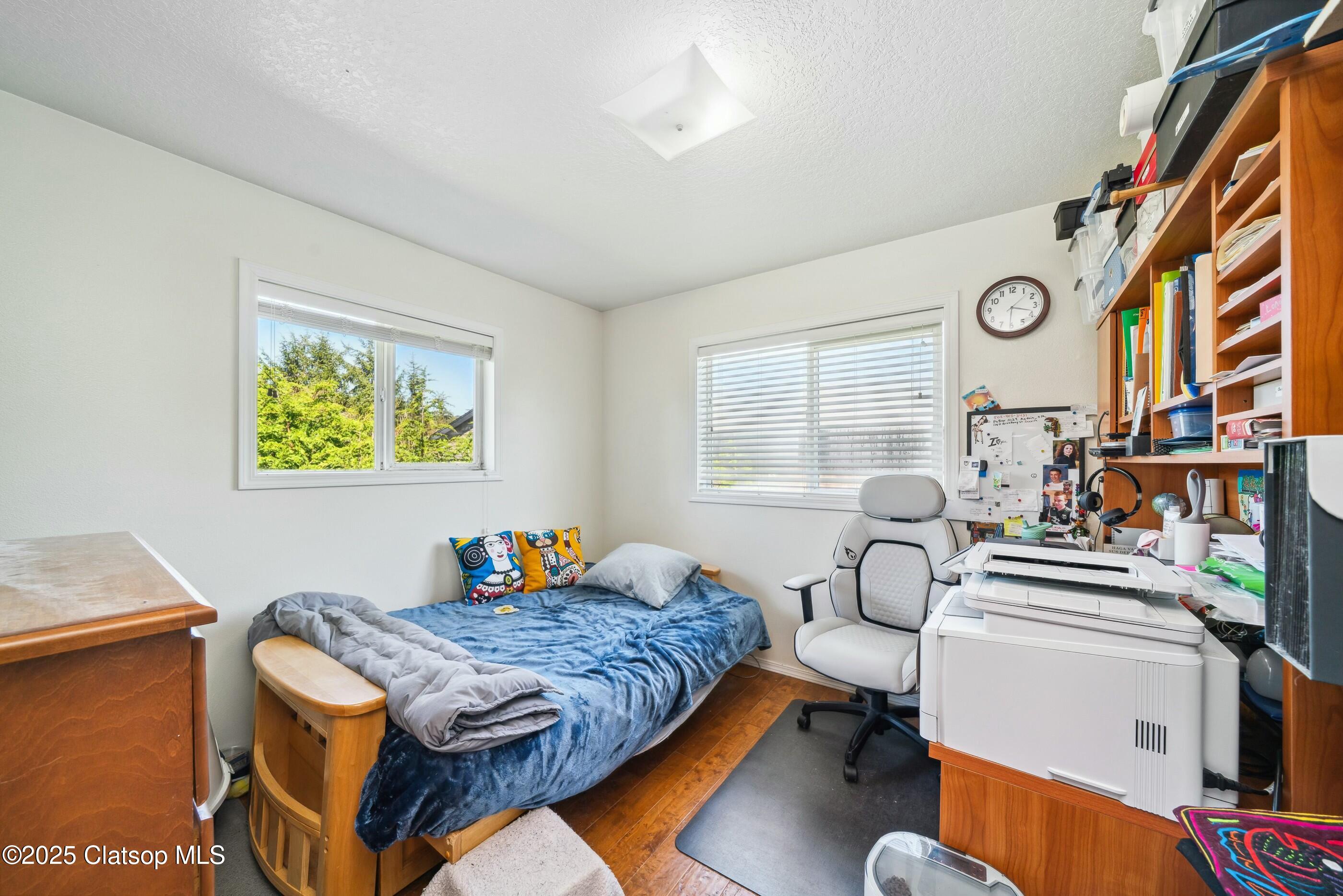 547 Vine Maple Property Photo 17