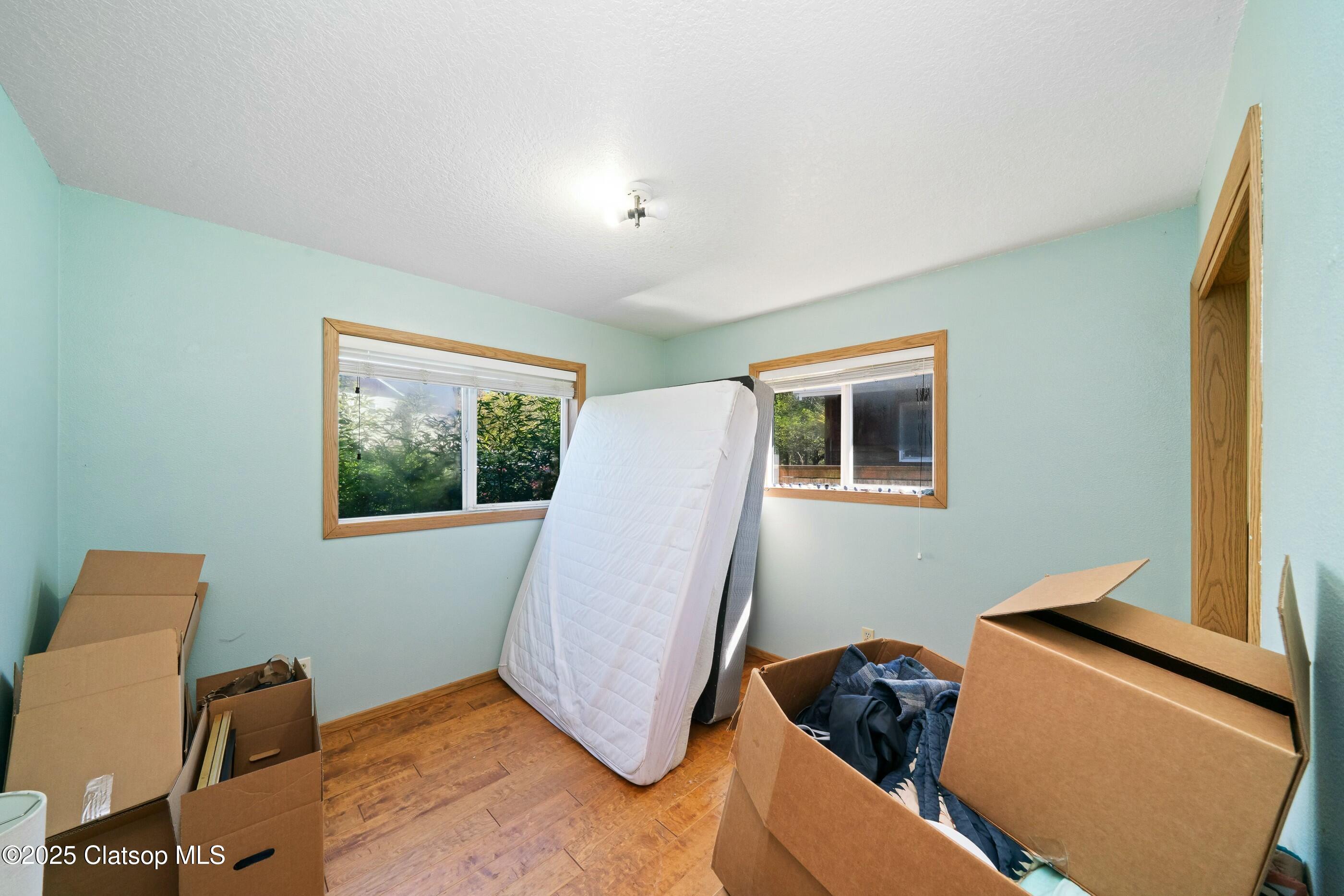 547 Vine Maple Property Photo 20