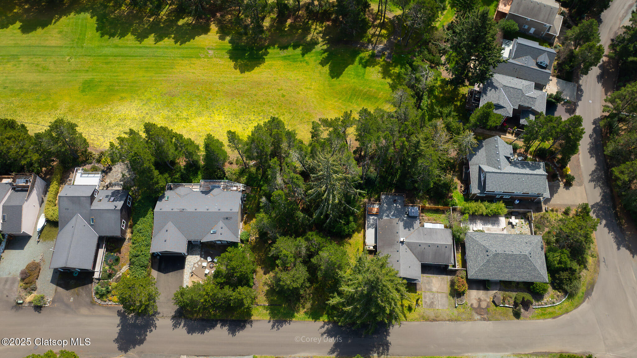 Vl Upland Drive Property Photo 3