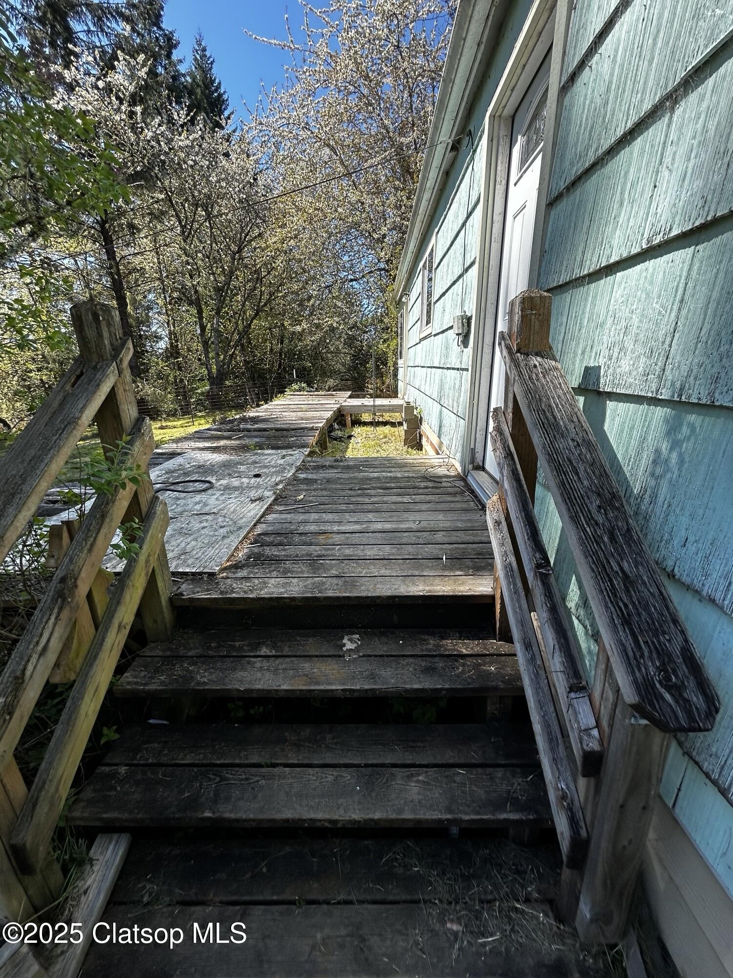 92290 Simonsen Road Property Photo 4