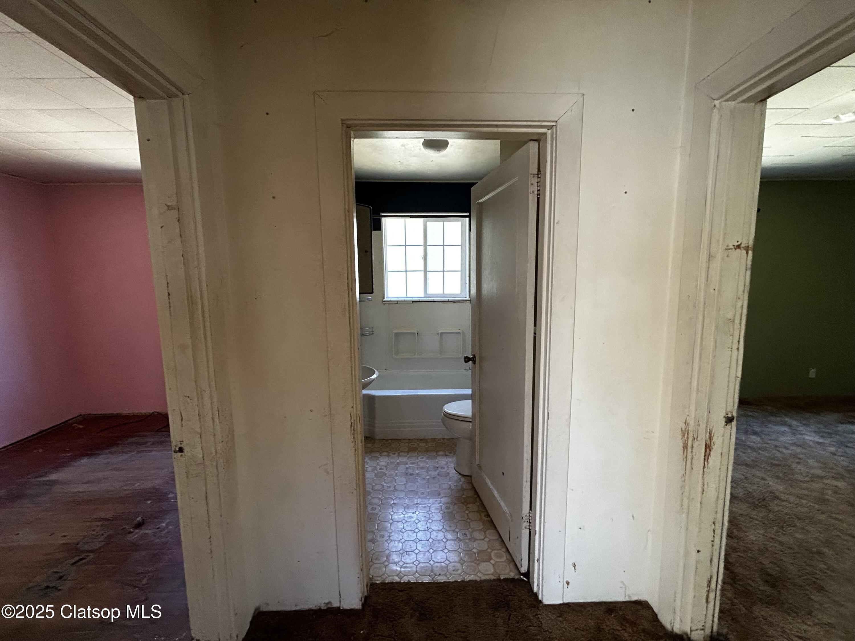 92290 Simonsen Road Property Photo 8