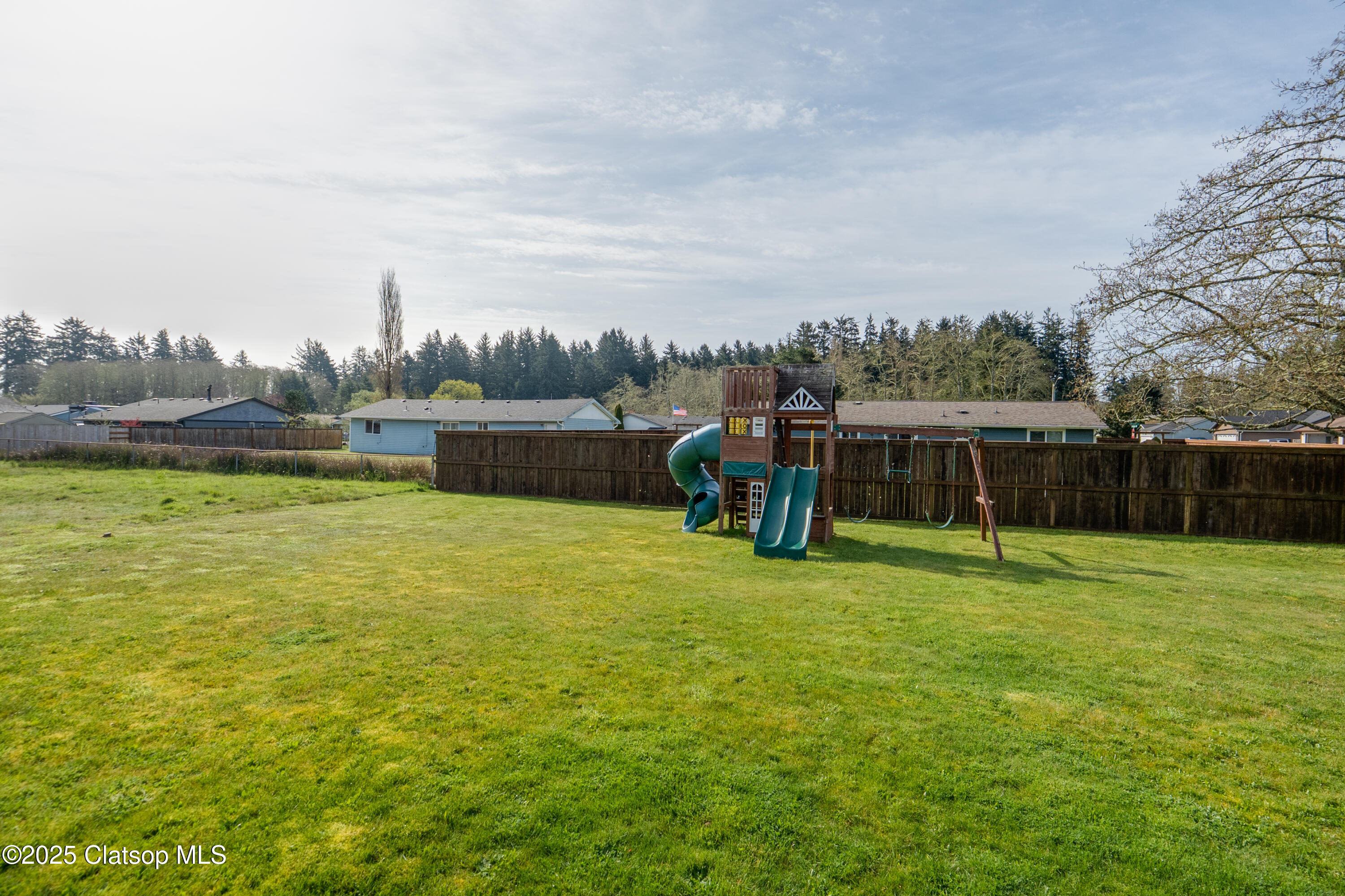 582 Sw Harbor Place Property Photo 15