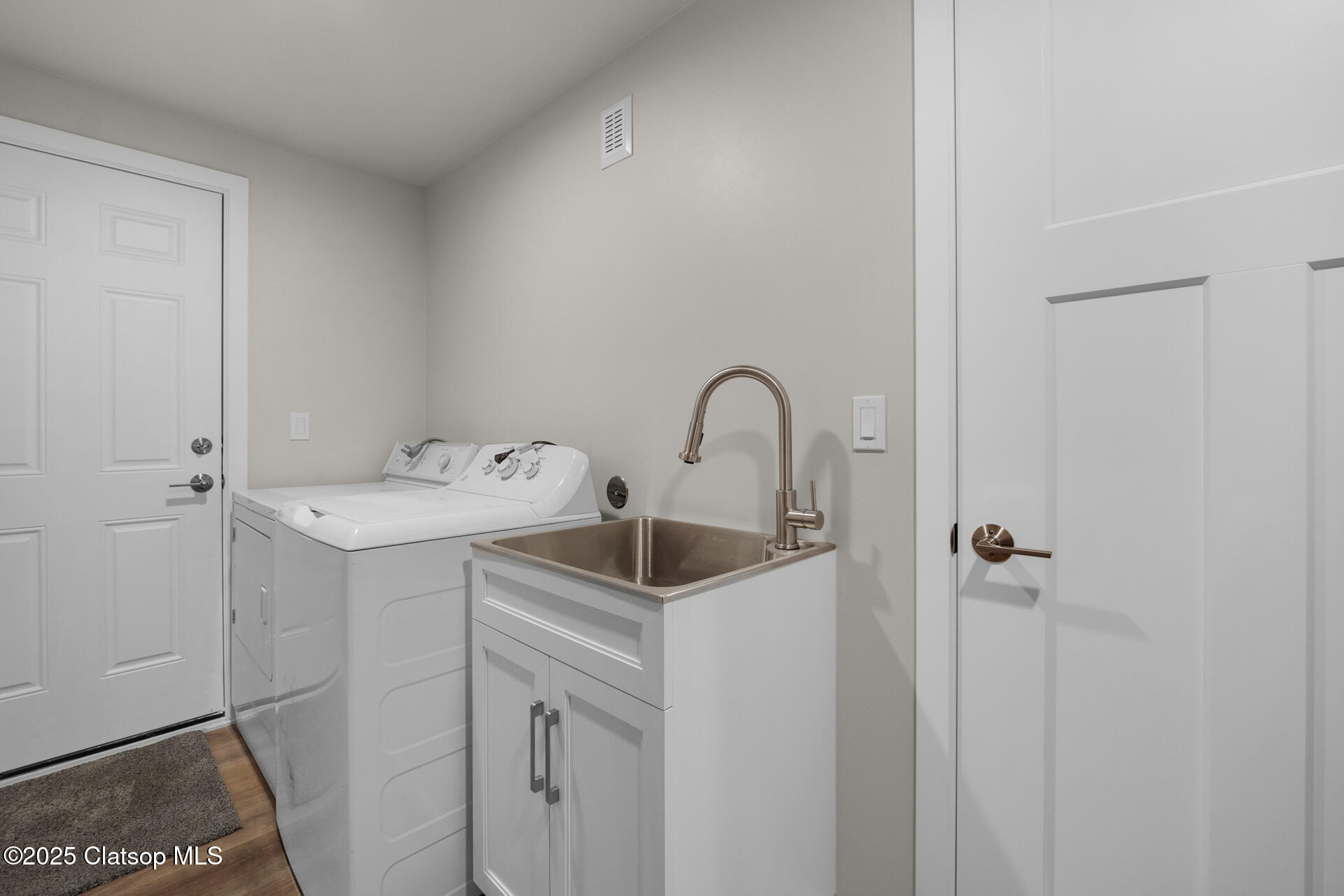 623 Indian Way Property Photo 41