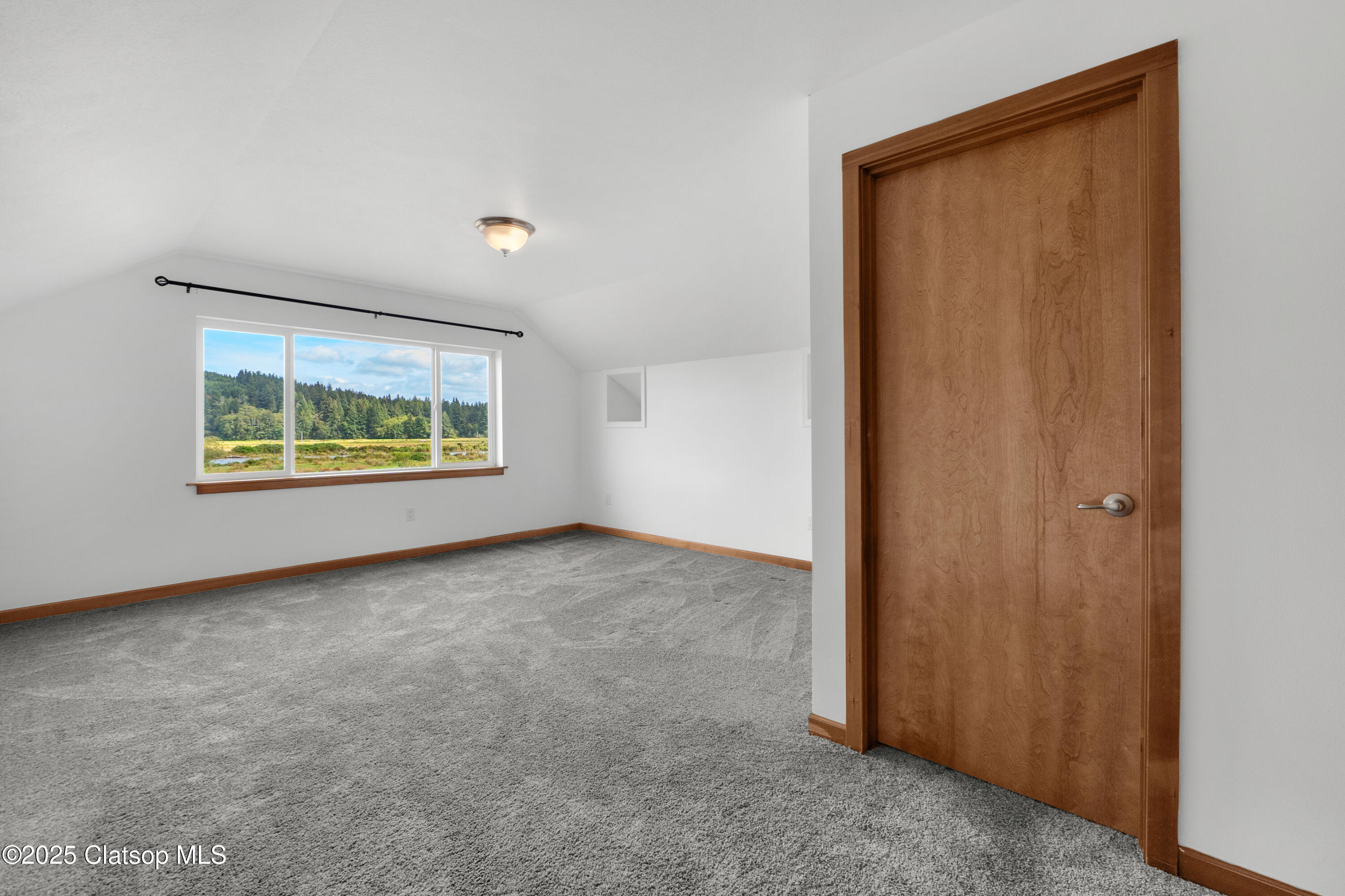 90713 Fort Clatsop Road Property Photo 22